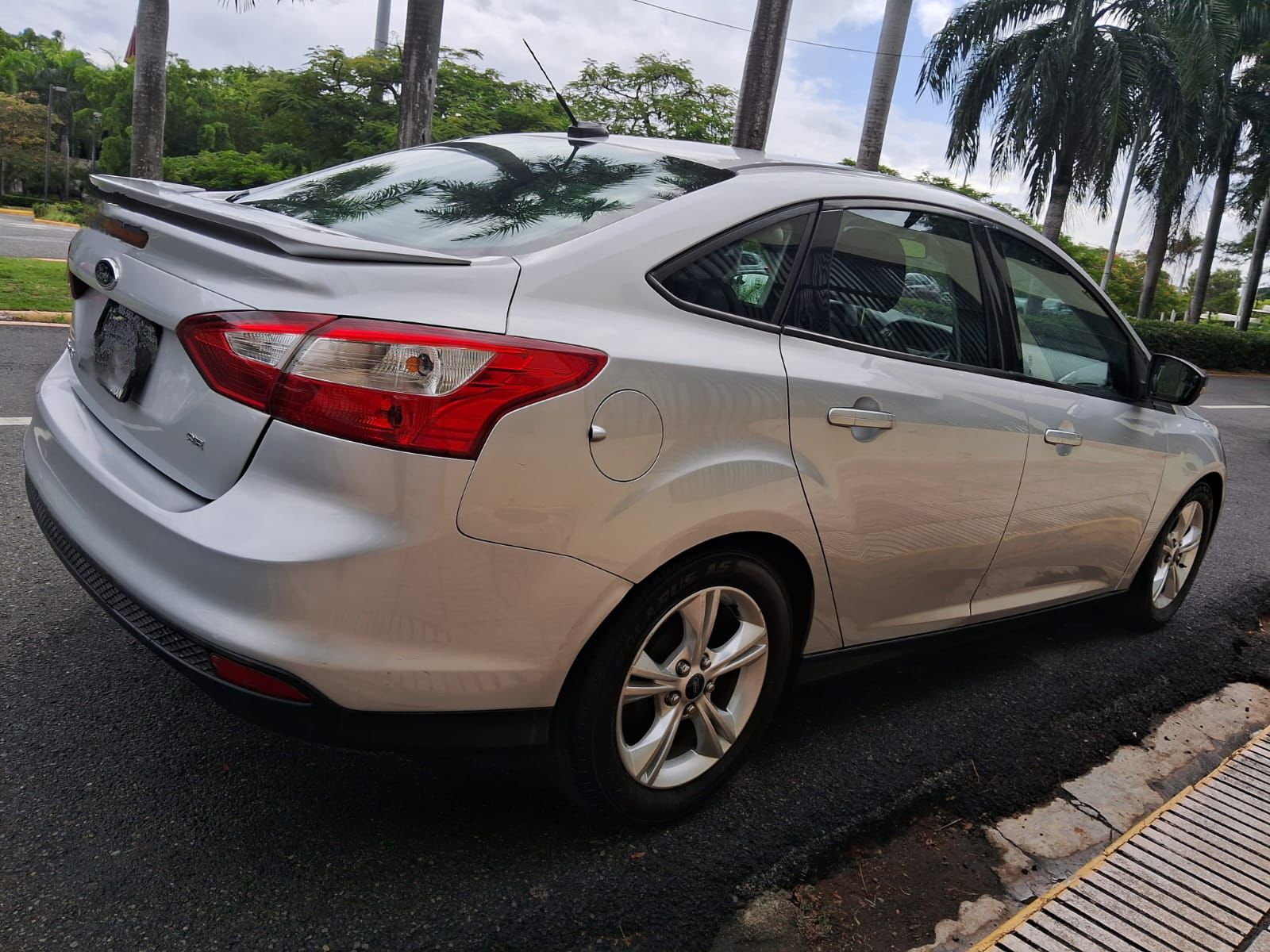 carros - FORD FOCUS 2014 1