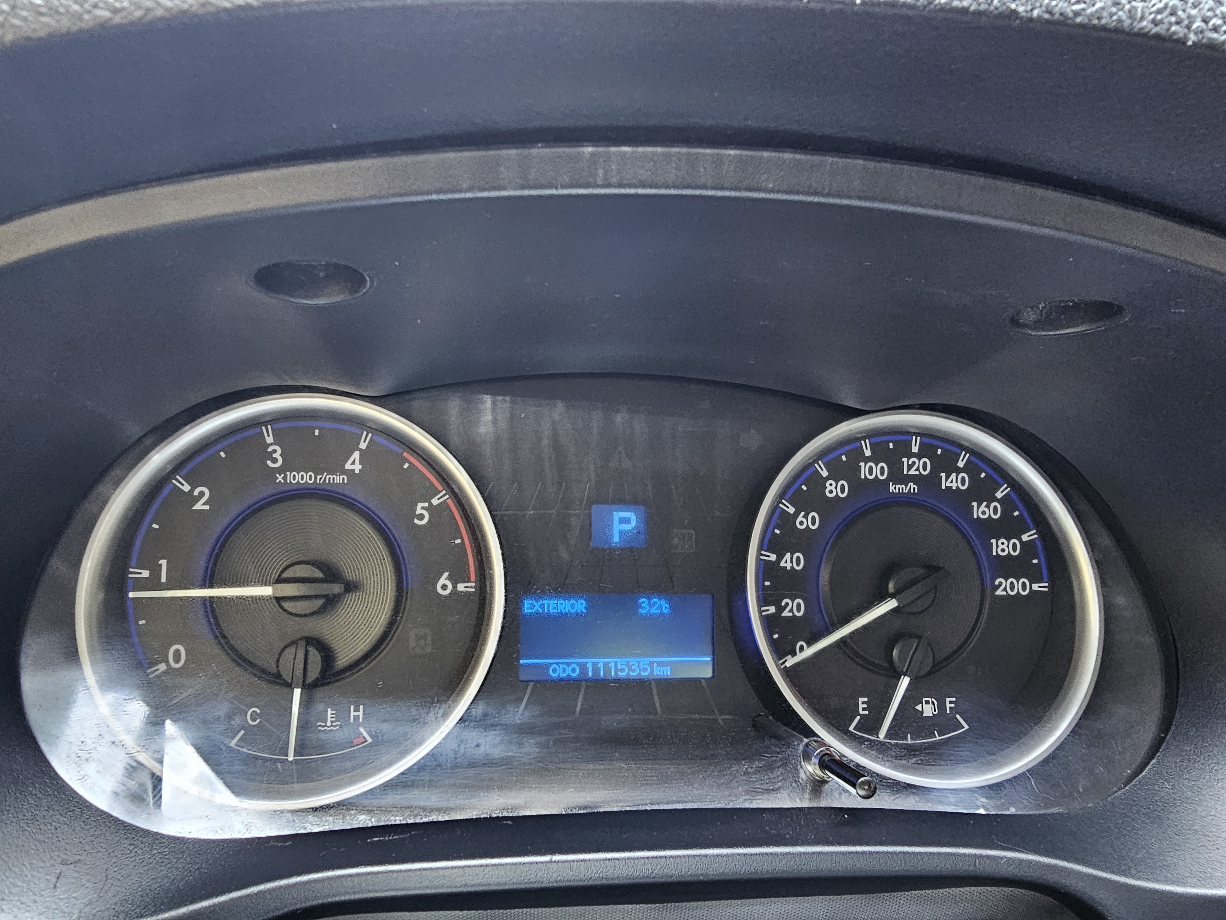 jeepetas y camionetas - Toyota hilux automática 8