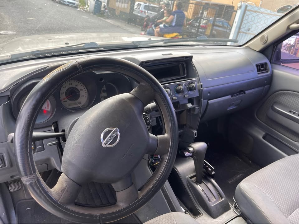 jeepetas y camionetas - Nissan xterra 2004 4