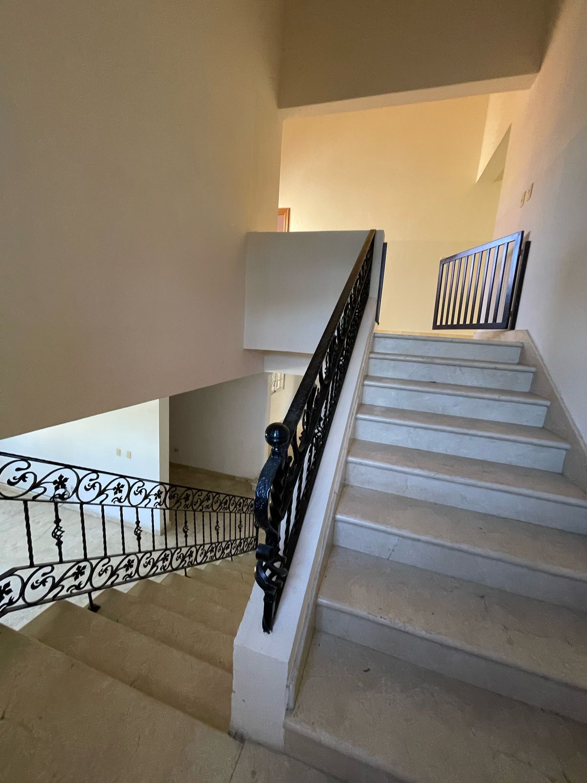 casas - CASA EN VENTA - Altos de Arroyo Hondo 3ro 2