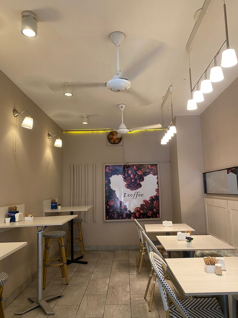 negocios en venta - Traspaso Panaderia/Cafeteria Ubicada en la Zona Colonial, Santo Domingo 1