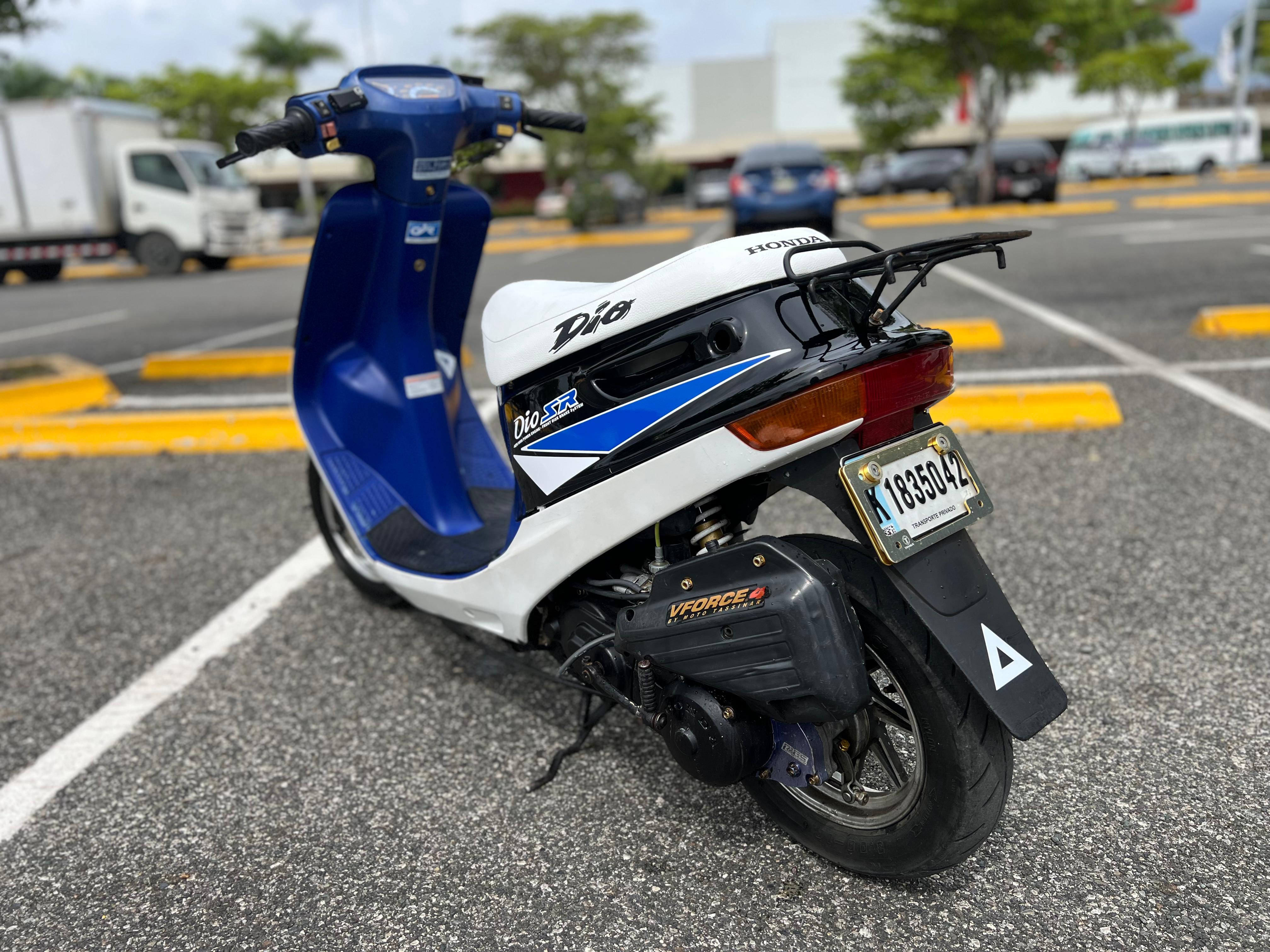 motores y pasolas - honda dio af18 buenas condiones  7