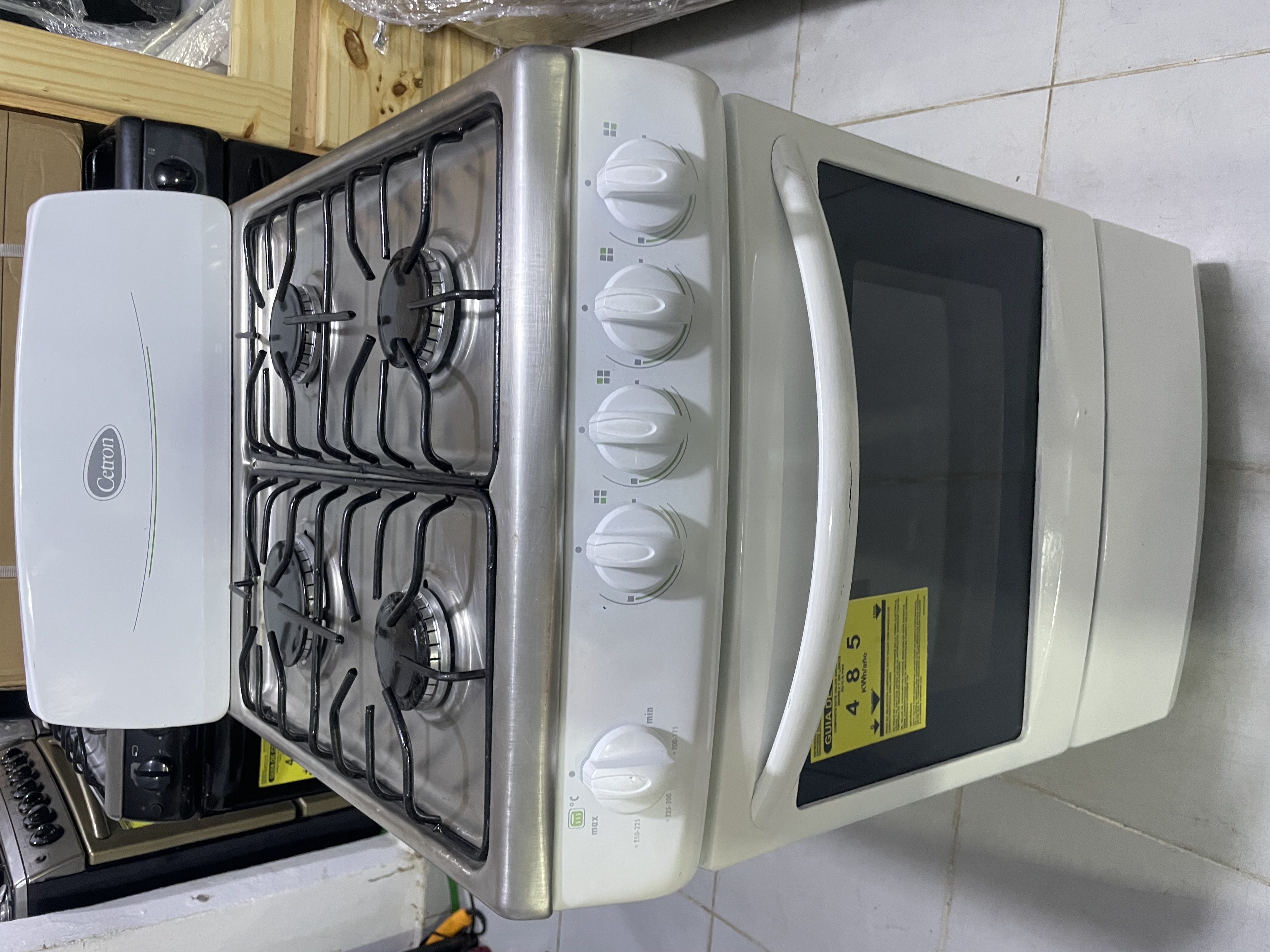 electrodomesticos - Estufa Cetron de 20 pulgadas semi nueva importada  0