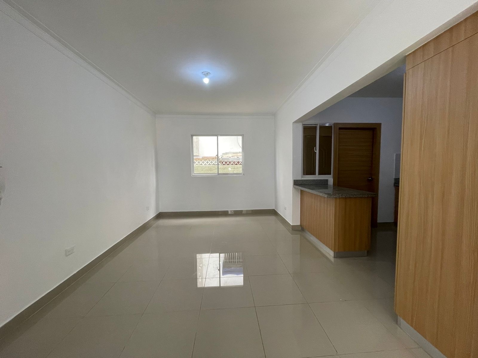 apartamentos - venta de apartamento con 127mts en el mirador del este 1er piso con patio  3