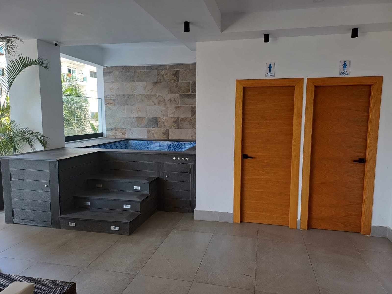 apartamentos - Alquiler Apartamento nuevo en Torre,8vo piso con vista panorámica hacia al mar
 5
