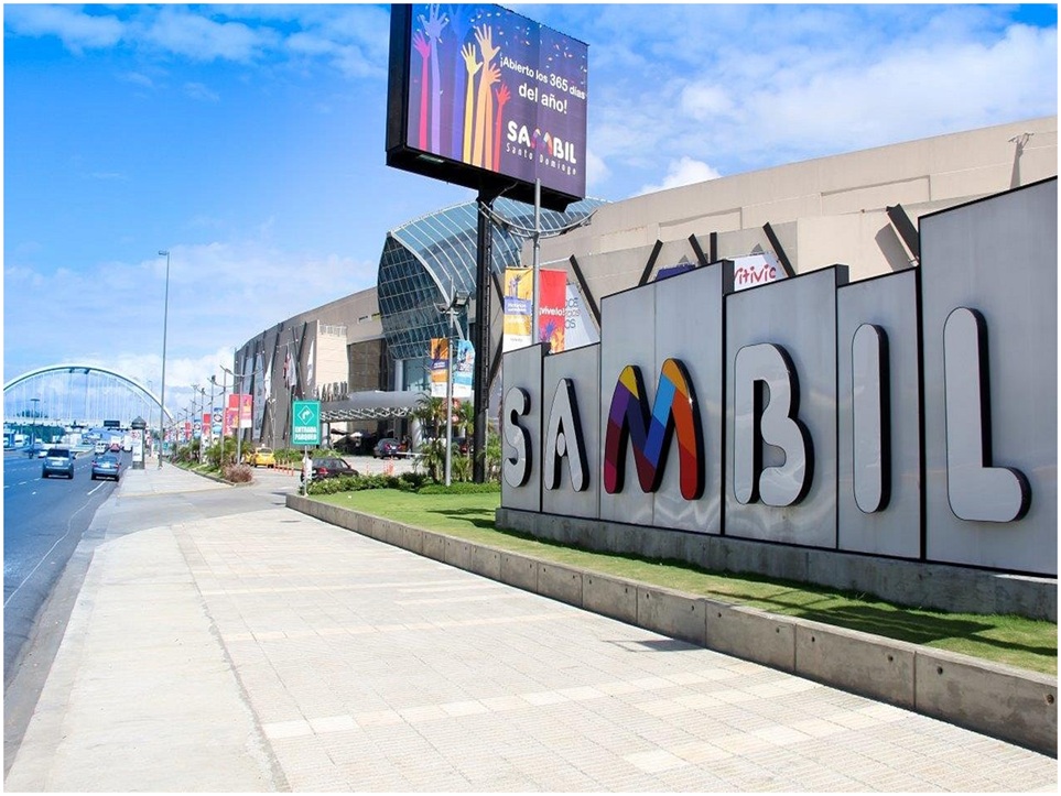 oficinas y locales comerciales - EN SAMBIL, LOCAL COMERCIAL, 36 MTS.2, PROX. CAFE S 4