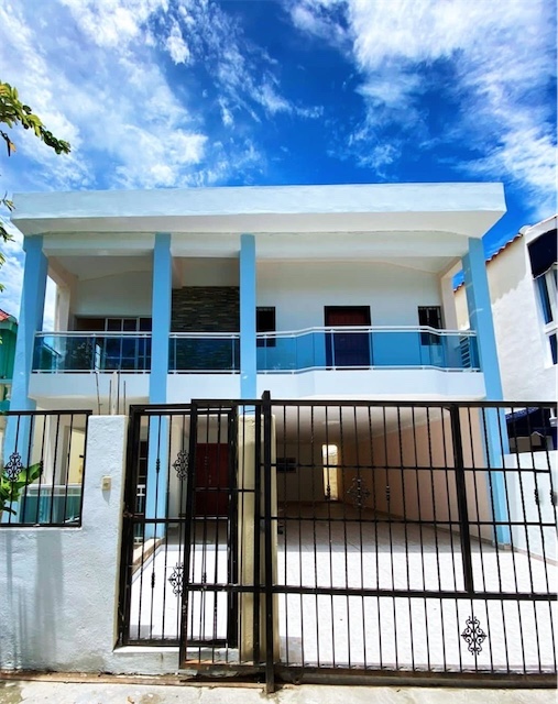 casas - Venta de casa en la autopista de san Isidro prado oriental Santo Domingo este 0