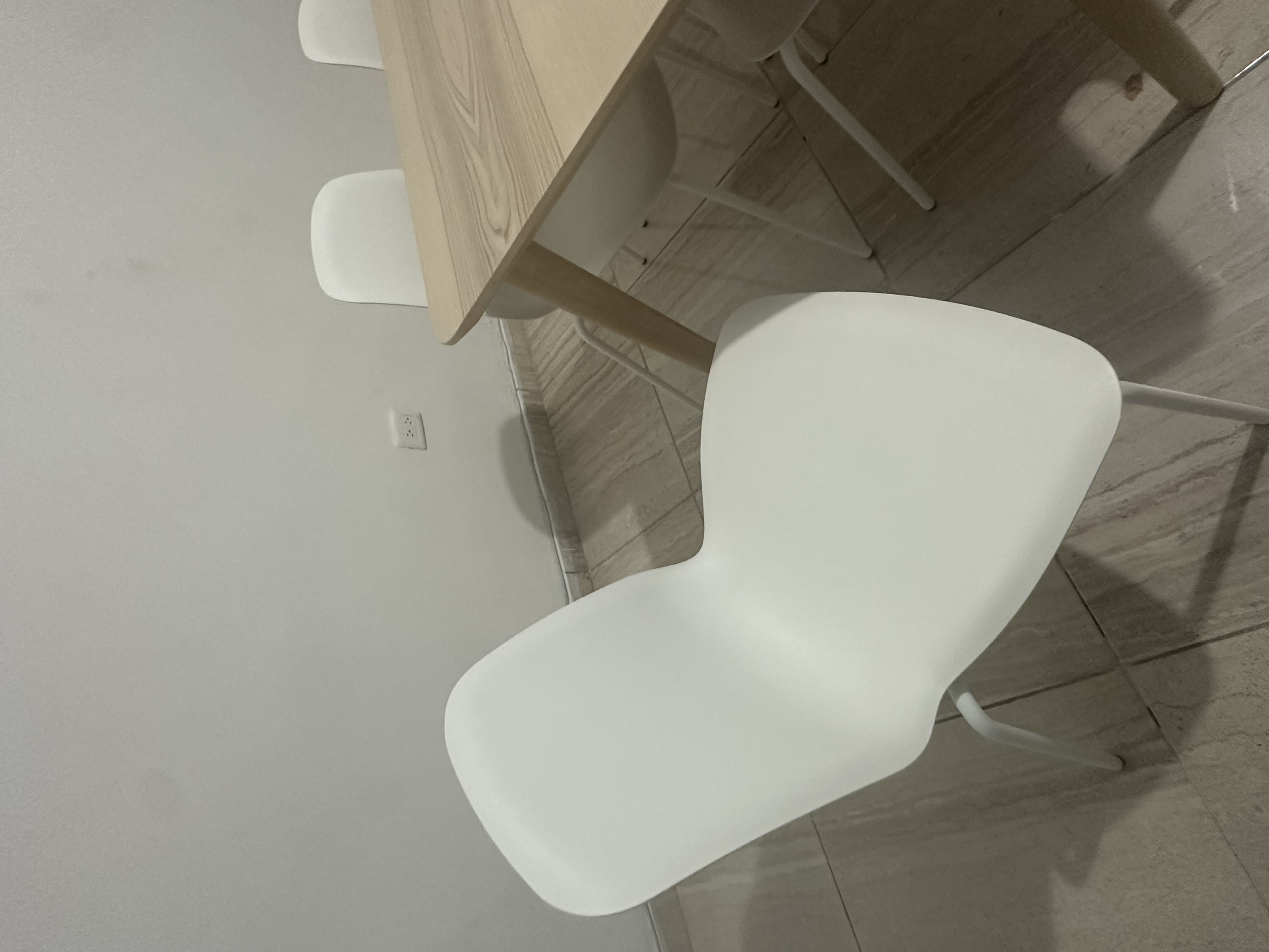 muebles y colchones - 🪑 ¡OFERTA DE COMEDOR COMO NUEVO! 🪵 3