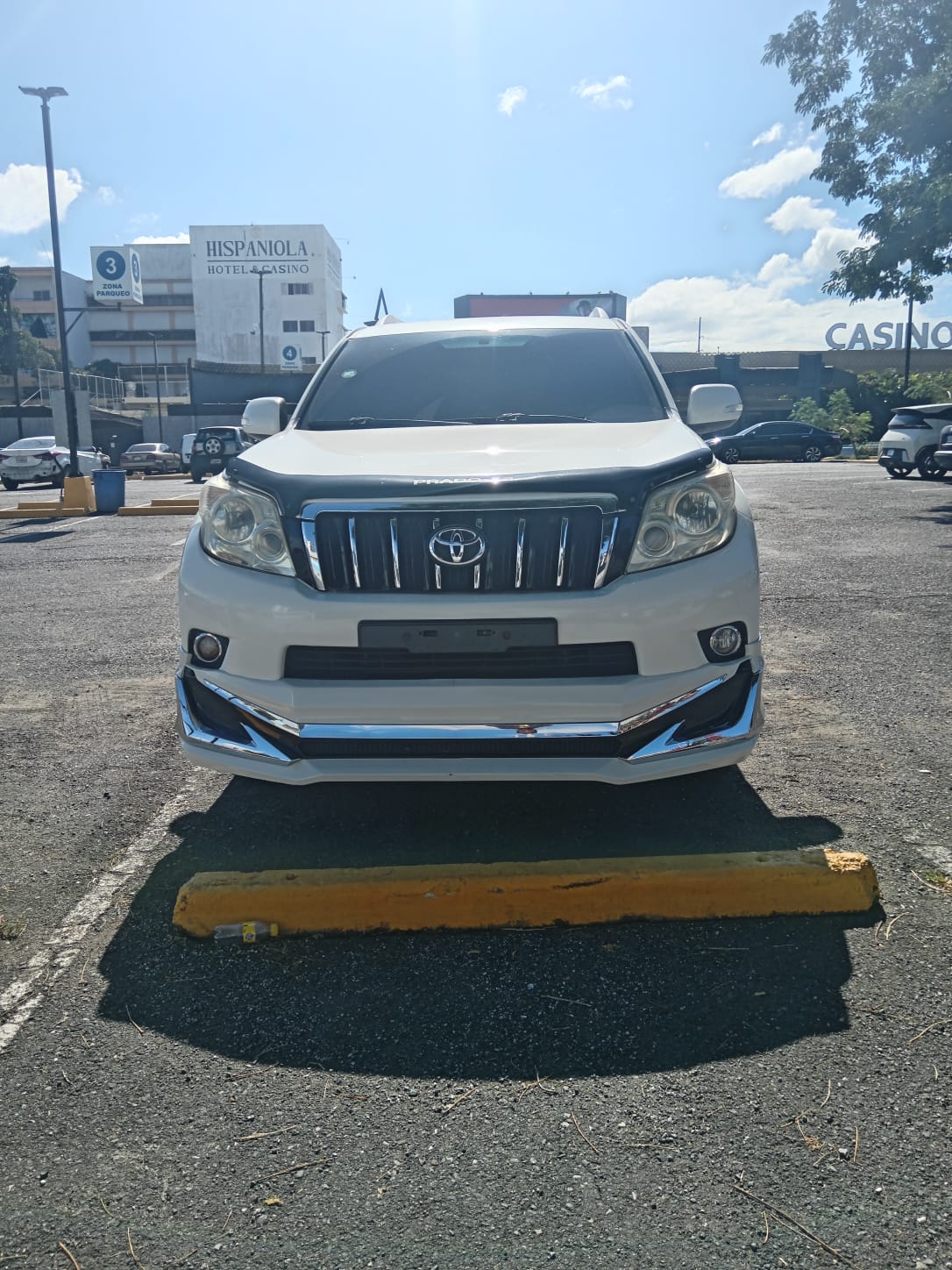 jeepetas y camionetas - Toyota prado 2011  0