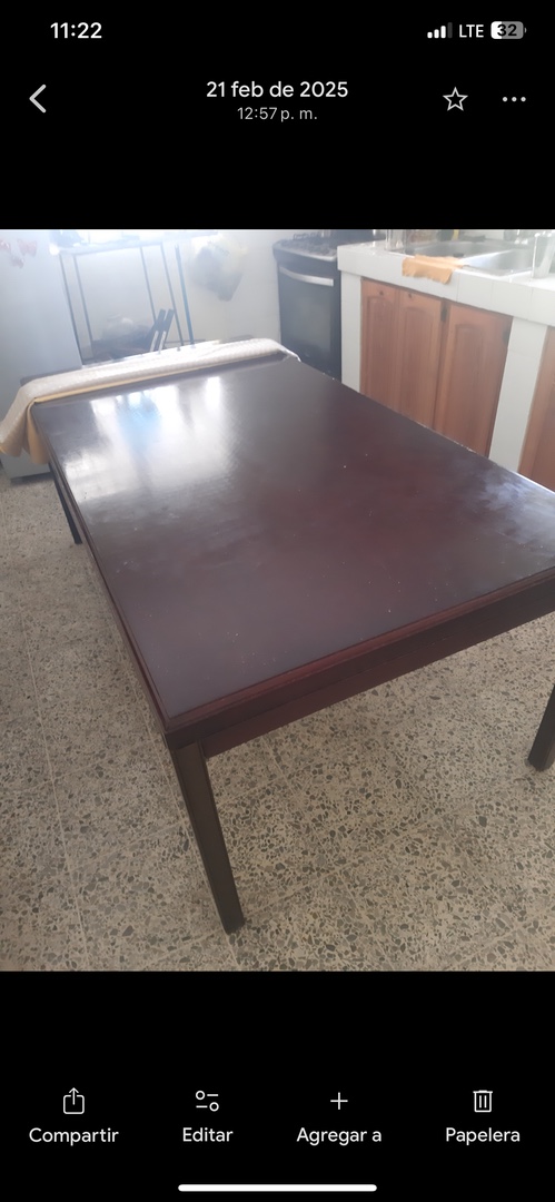 muebles y colchones - Mesa de caoba,  grande de 76 pulgadas X 38. Para 8 sillas. Perfecto estado. 1