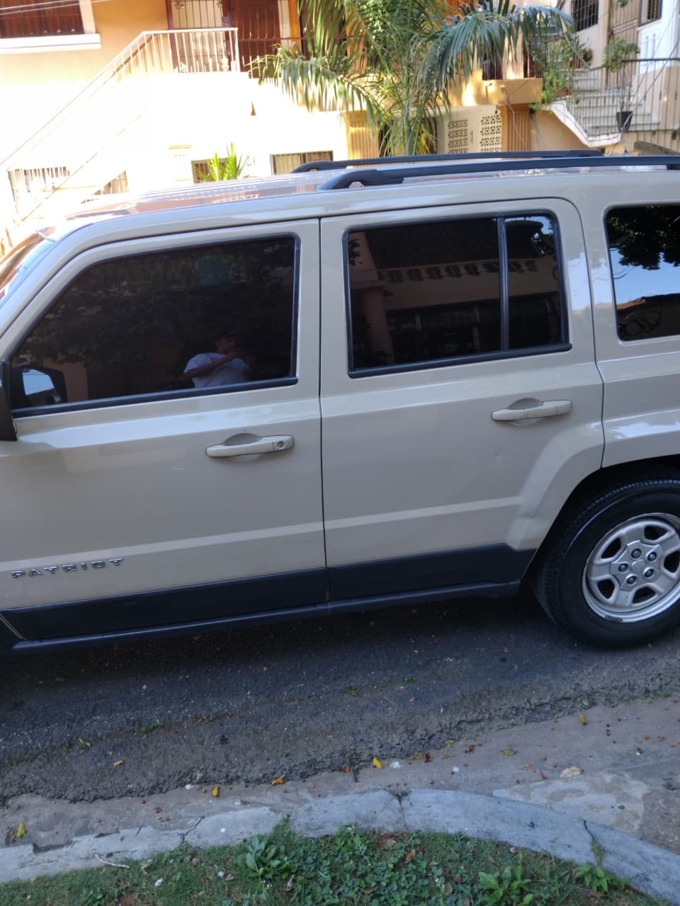 jeepetas y camionetas - JEEP PATRIOT 4