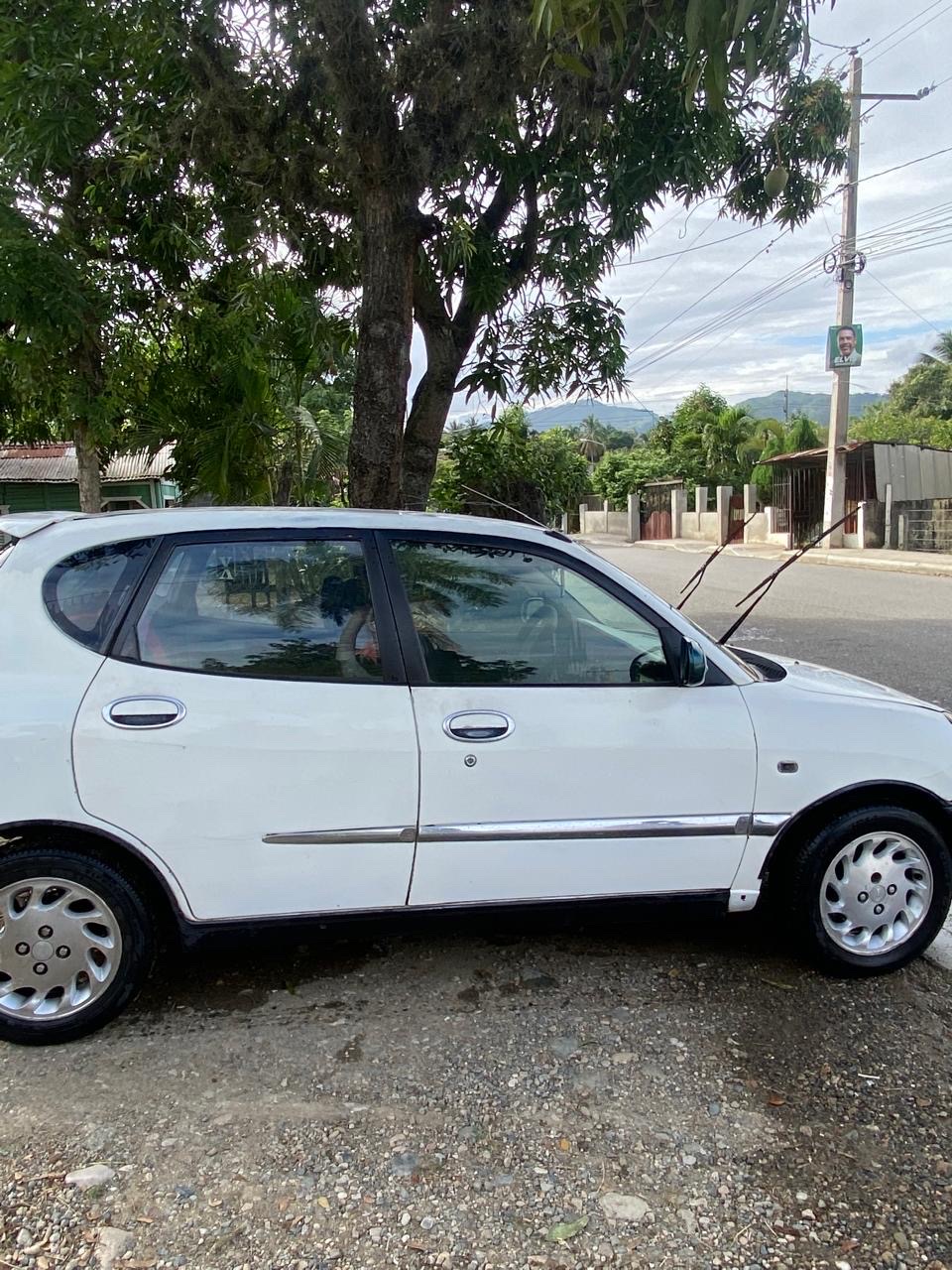 carros - Toyota duet 2002 súper económico negociable  3