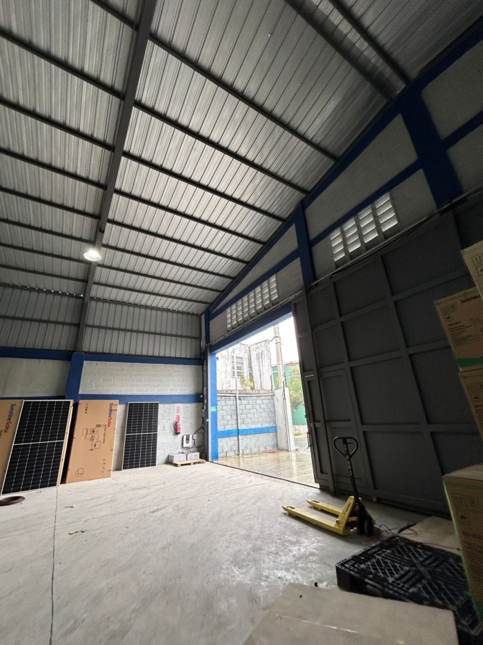 oficinas y locales comerciales - RENTO NAVE COMERCIAL / ALMACEN LOCAL  1