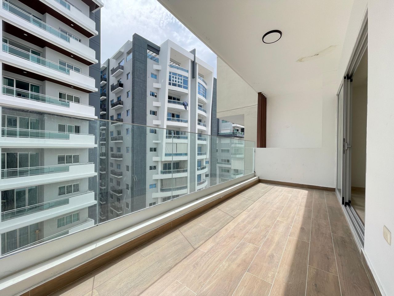 apartamentos - En alquiler apartamento en Ensanche Naco  9