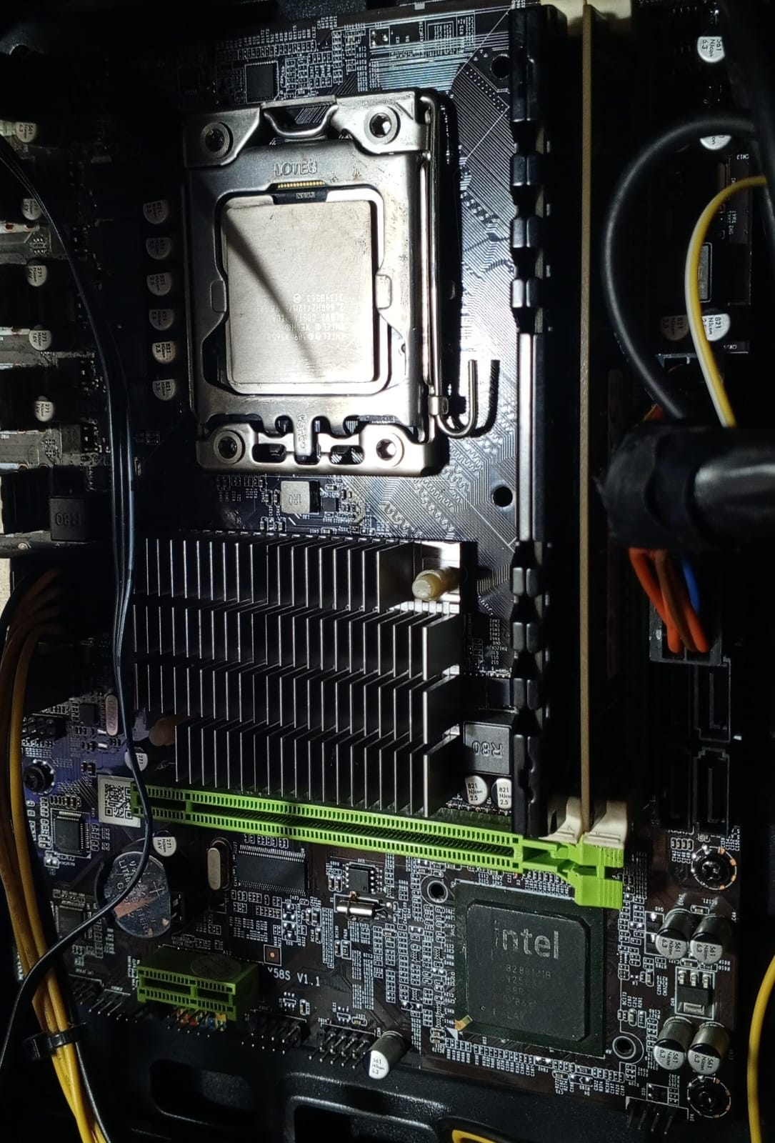 computadoras y laptops - Case de PC Aerocool Cylon (Leer descripción) 2