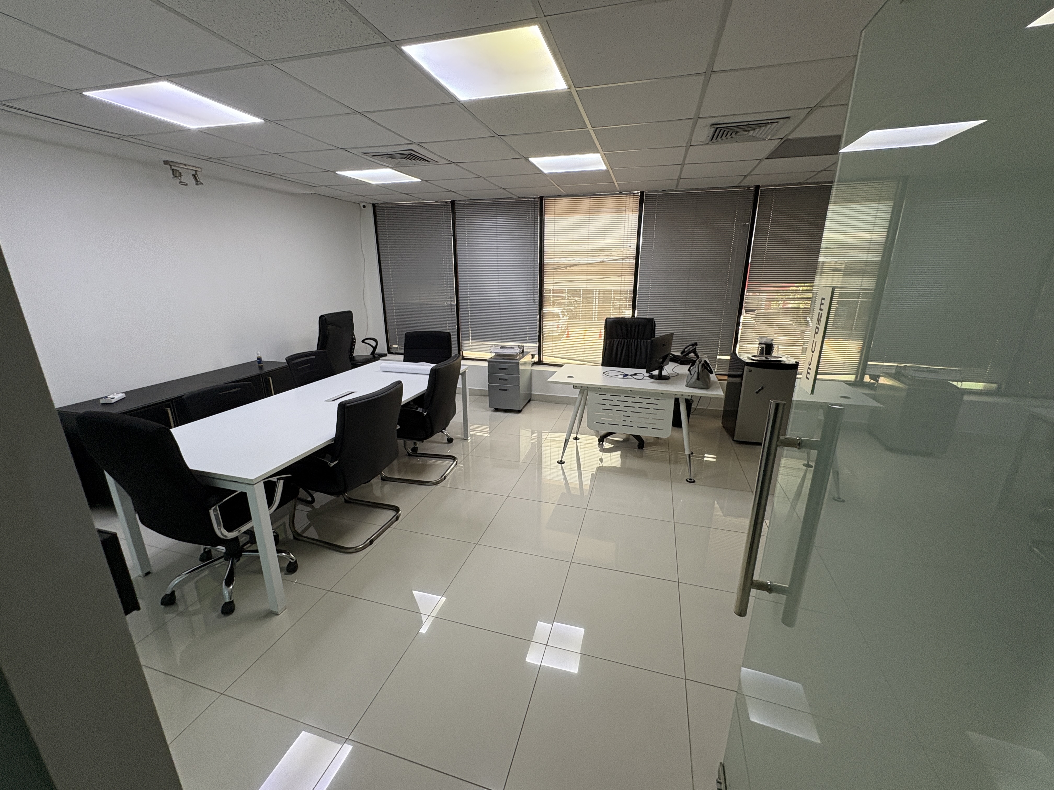 oficinas y locales comerciales - Local Comercial Venta Naco 5