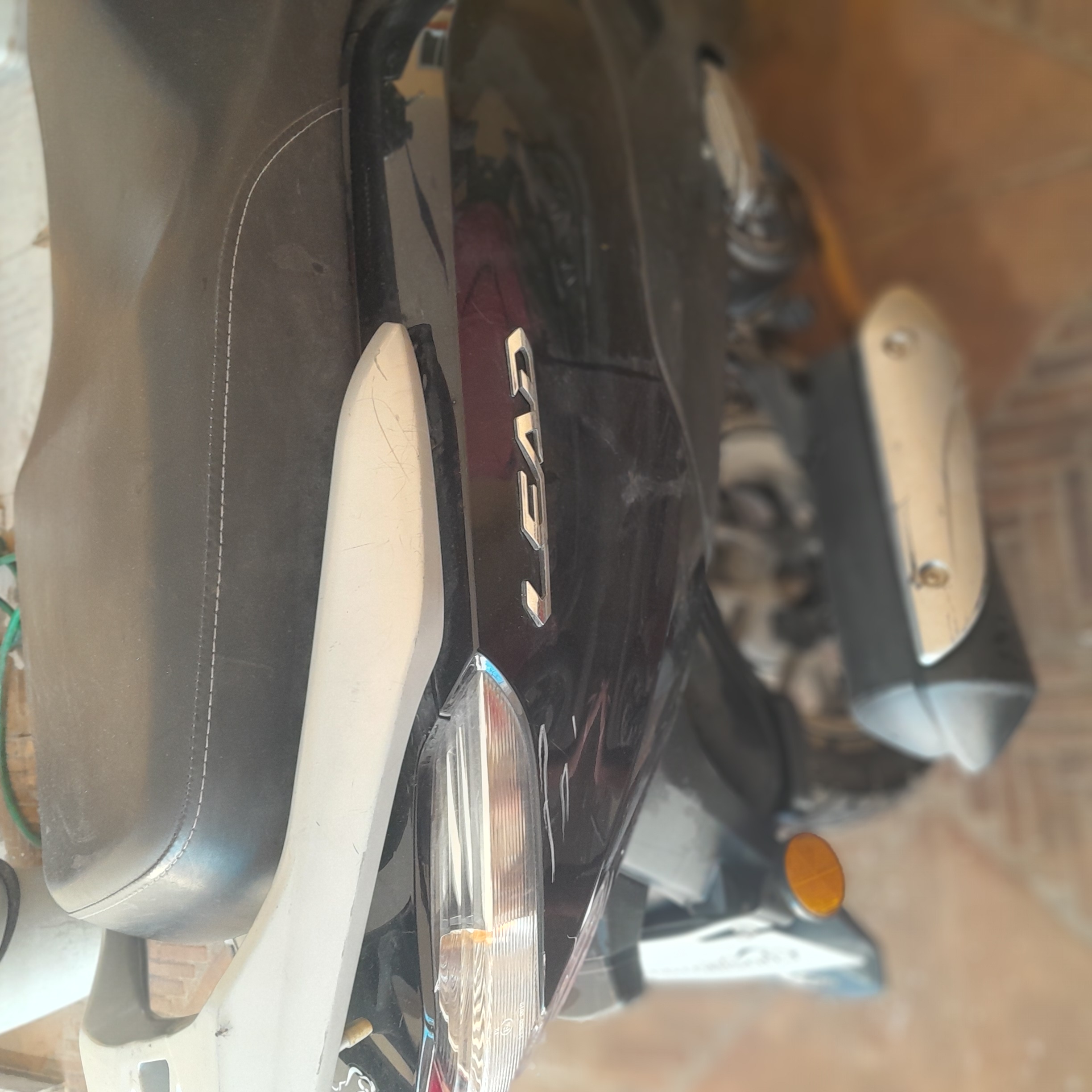 motores y pasolas - VENDO PASOLA HONDA LEAD DE POCO USO 