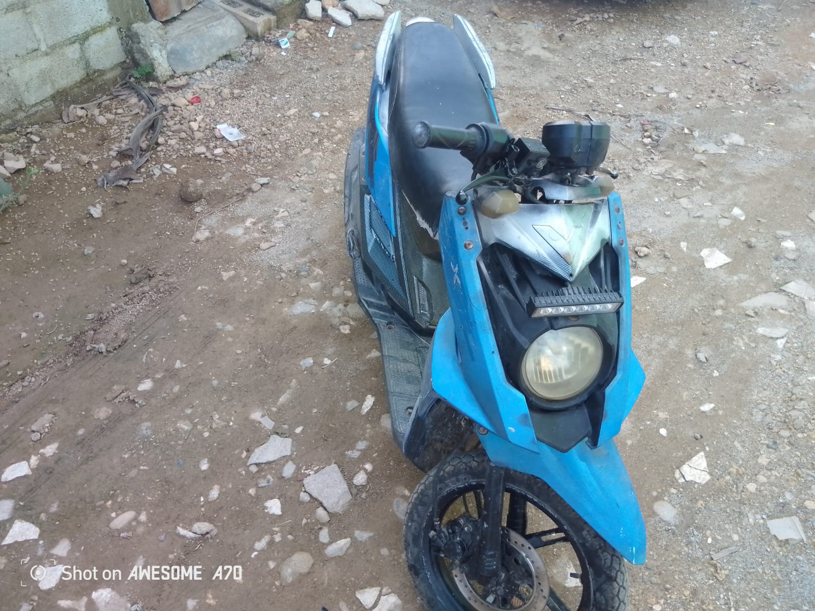 motores y pasolas - vendo pasola Tauro XXT150.