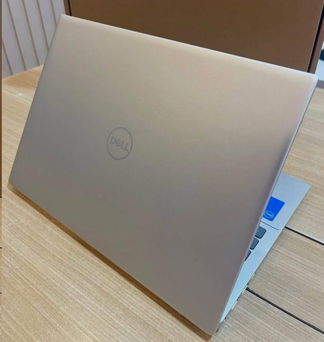 computadoras y laptops - Dell Inspiron 14 5430, Core i7 13ª Gen, 16GB RAM, 1TB SSD, Win11, Huella. Nueva 3