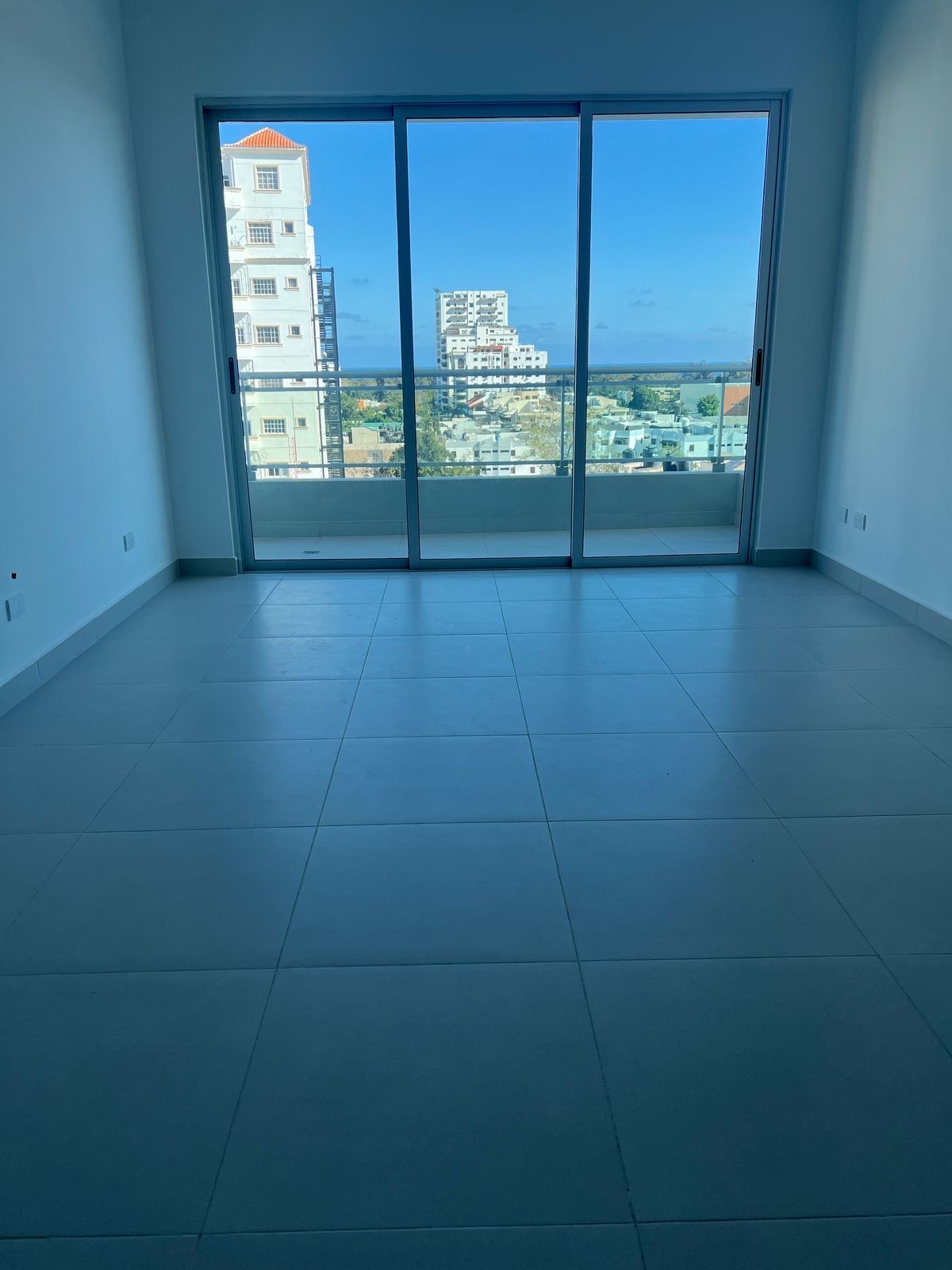 apartamentos - Se Alquila Apartamento Nuevo de Lujo en Bella vista!