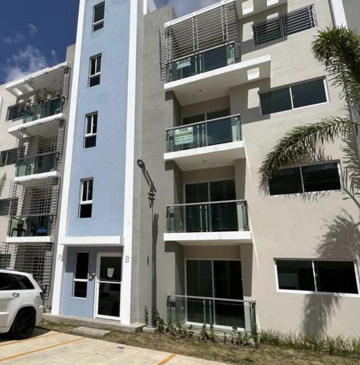 apartamentos - Vendo 4to piso Residencial en Gurano 100 .metros.  4