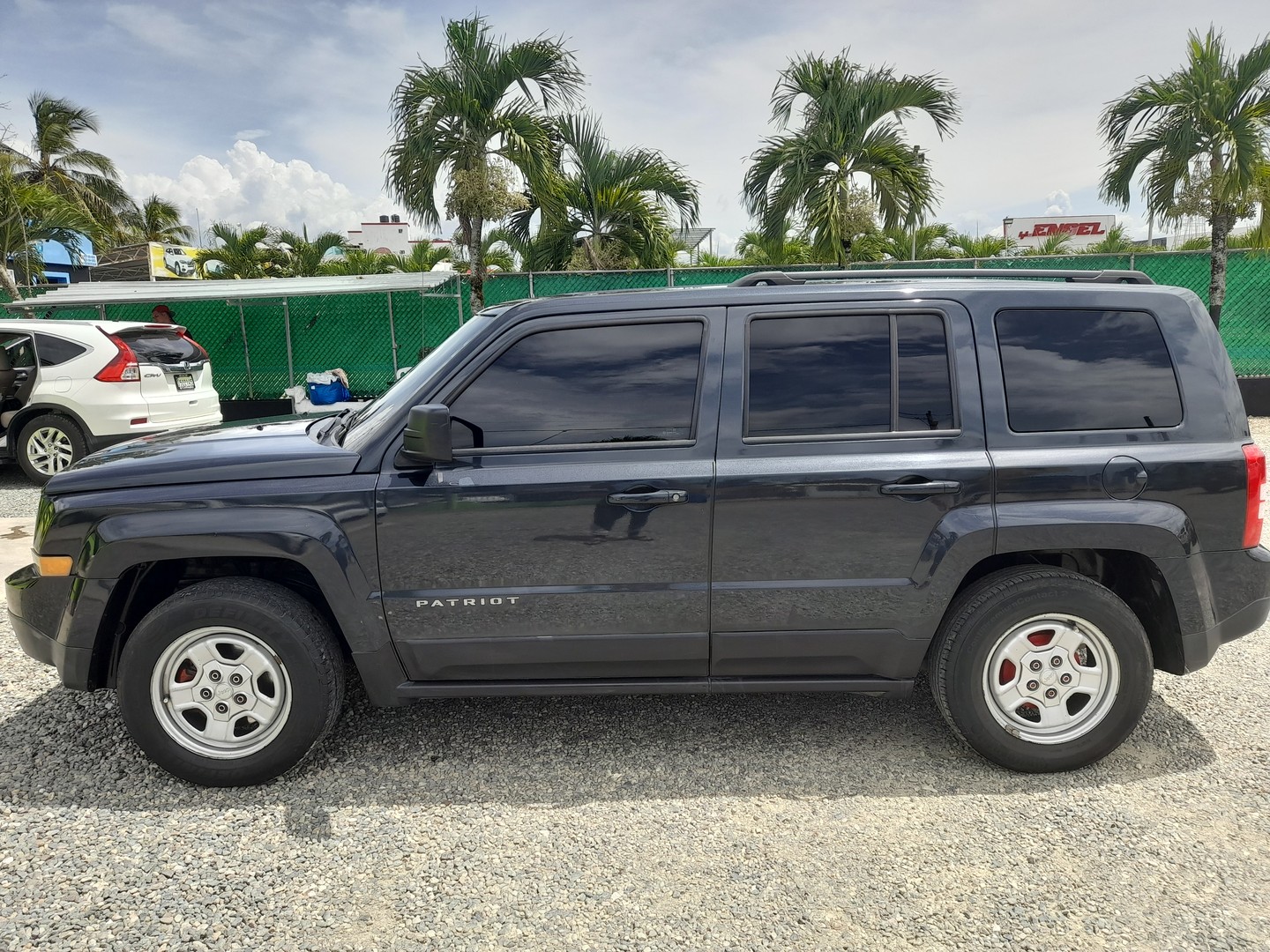 jeepetas y camionetas - Jeep Patriot Sport 2016 RD$570,000... 1