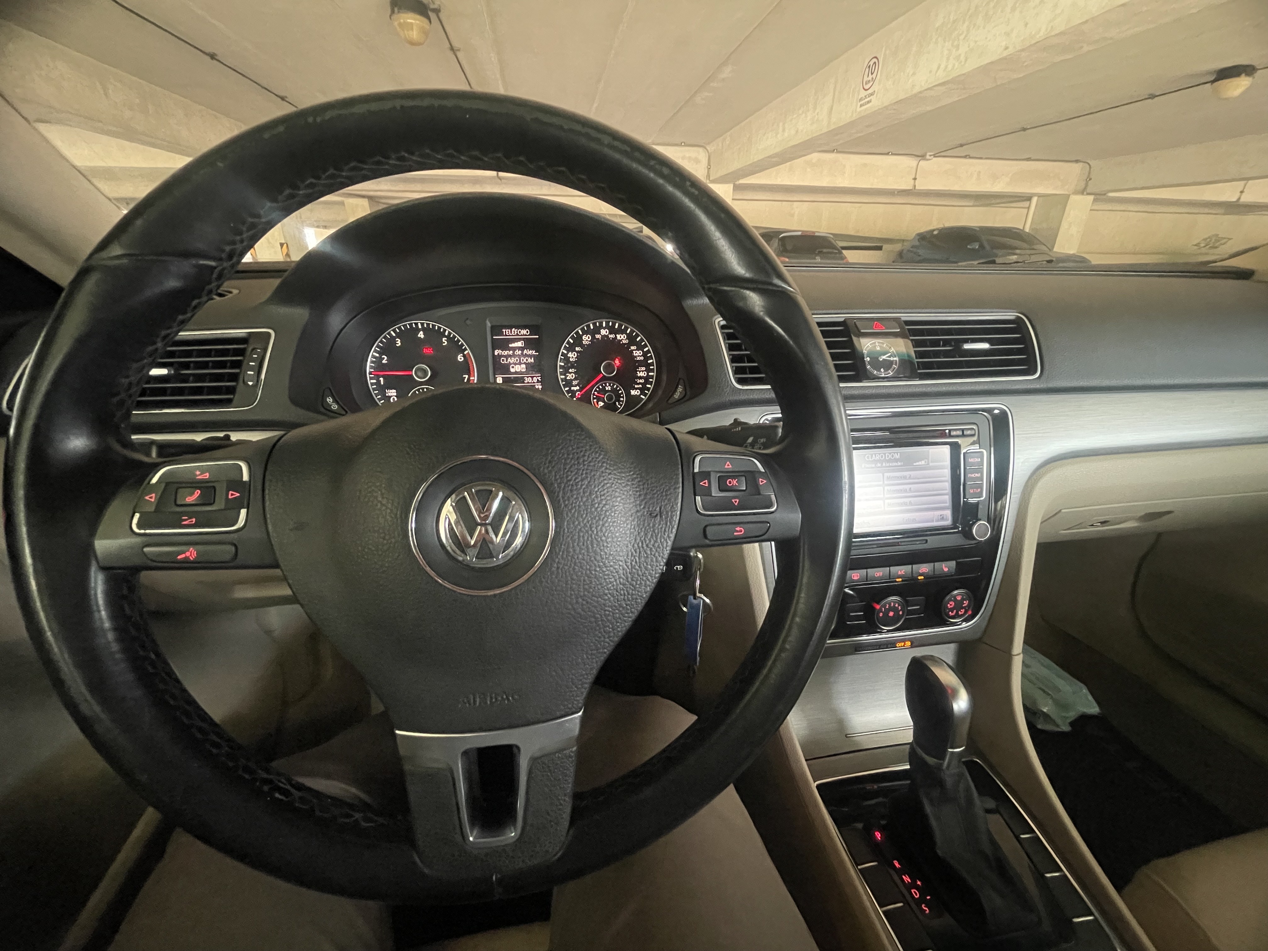 carros - Volkswagen Passat 2014 4