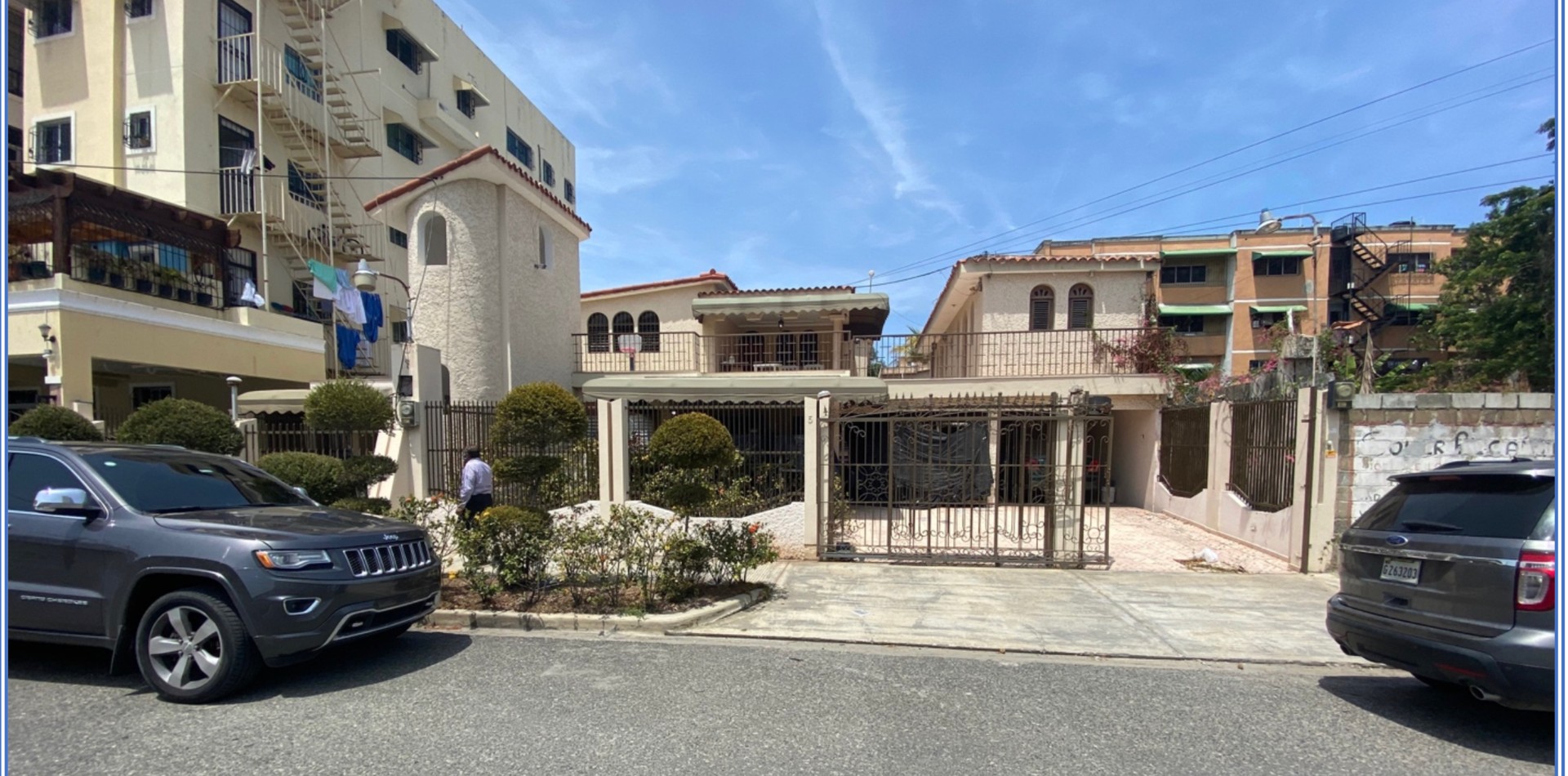 casas - Soler Group vende casa de 800mts2 de construcción en el corazón de Alma Rosa I 0