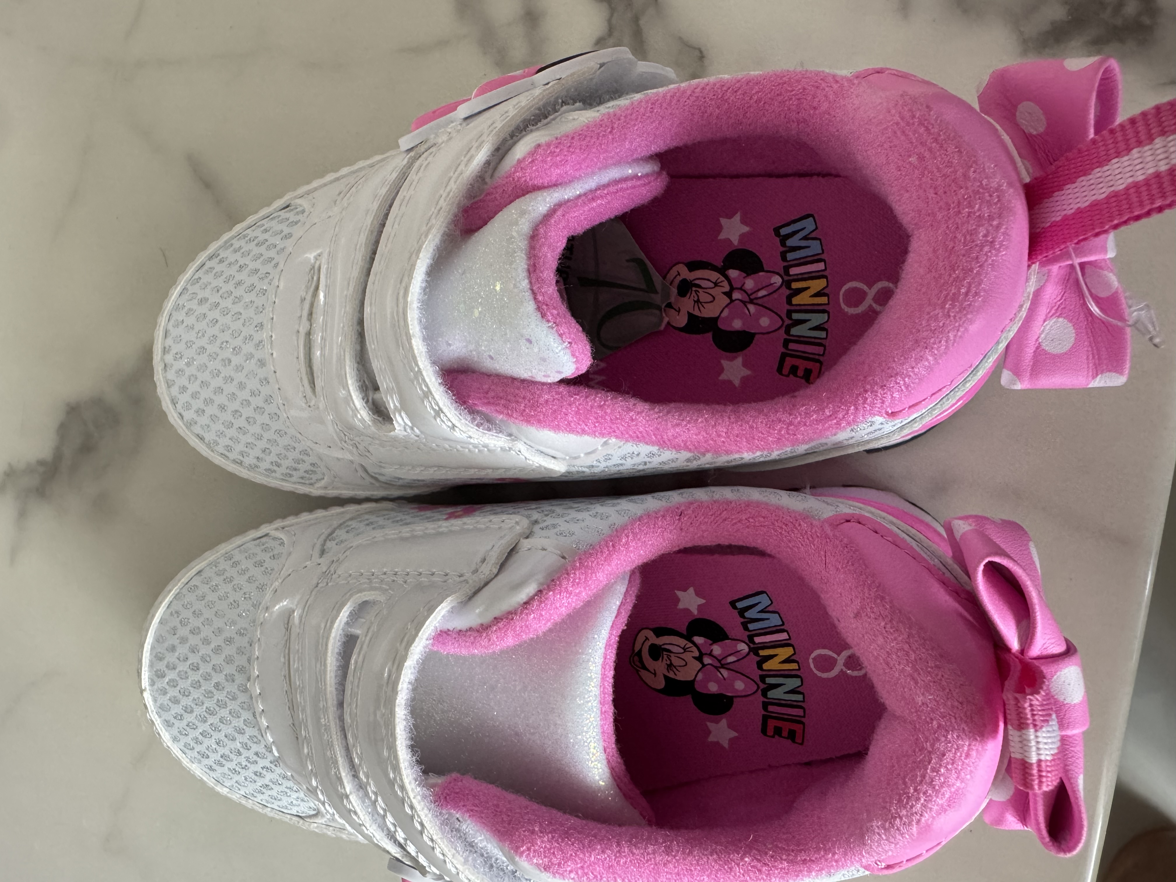 ropa y zapatos - Disney Zapatos sin cordones de Minnie Mouse  4