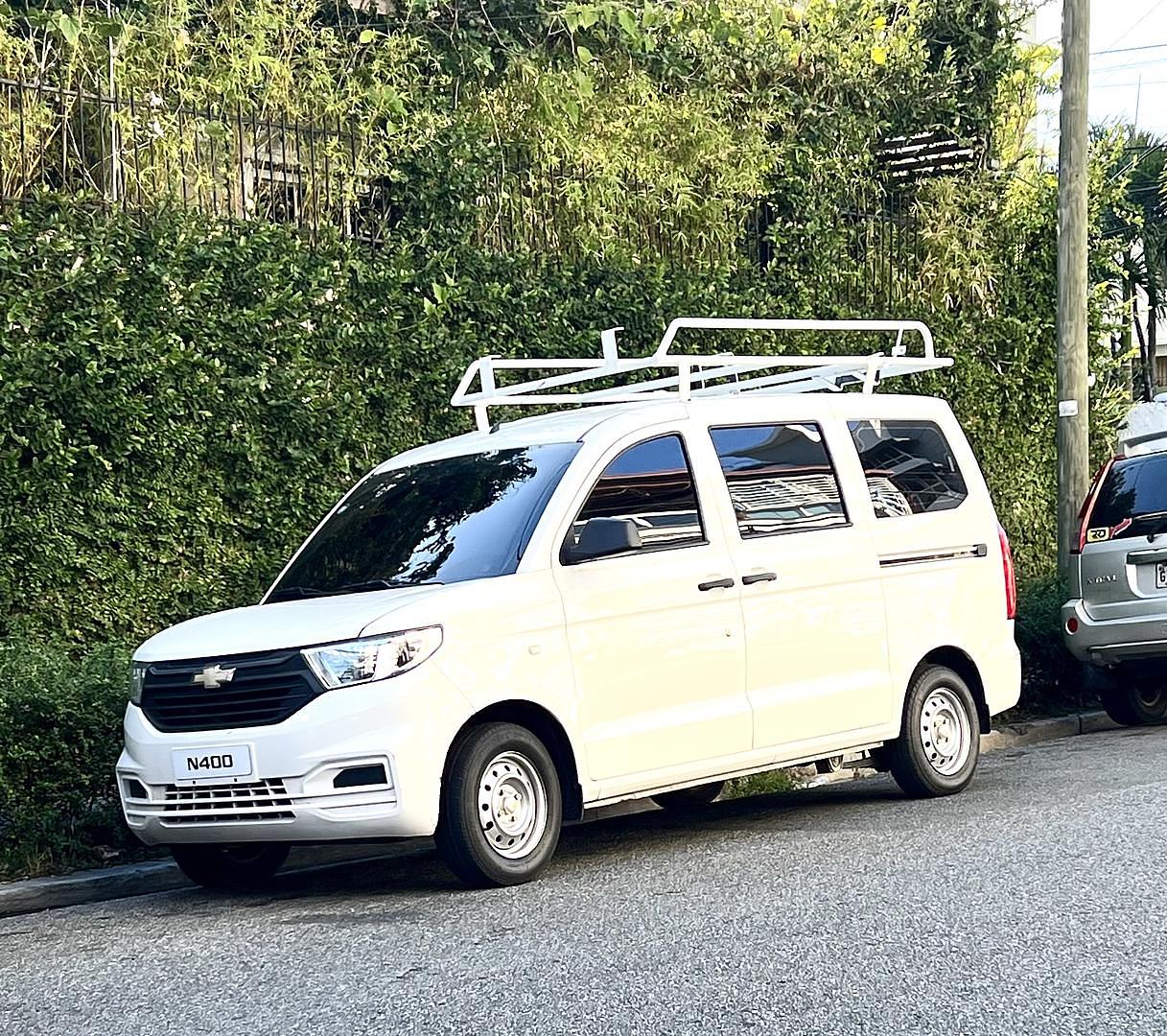 jeepetas y camionetas - ALQUILER DE MINIBÚS DE PASAJEROS 1
