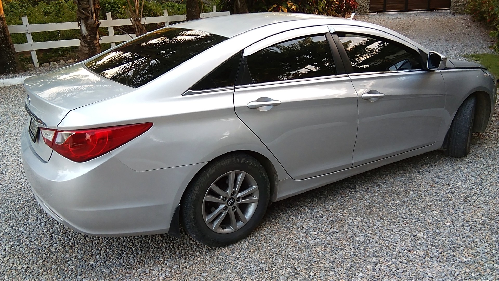 carros - Hyunday Sonata y20 en buen estado 1