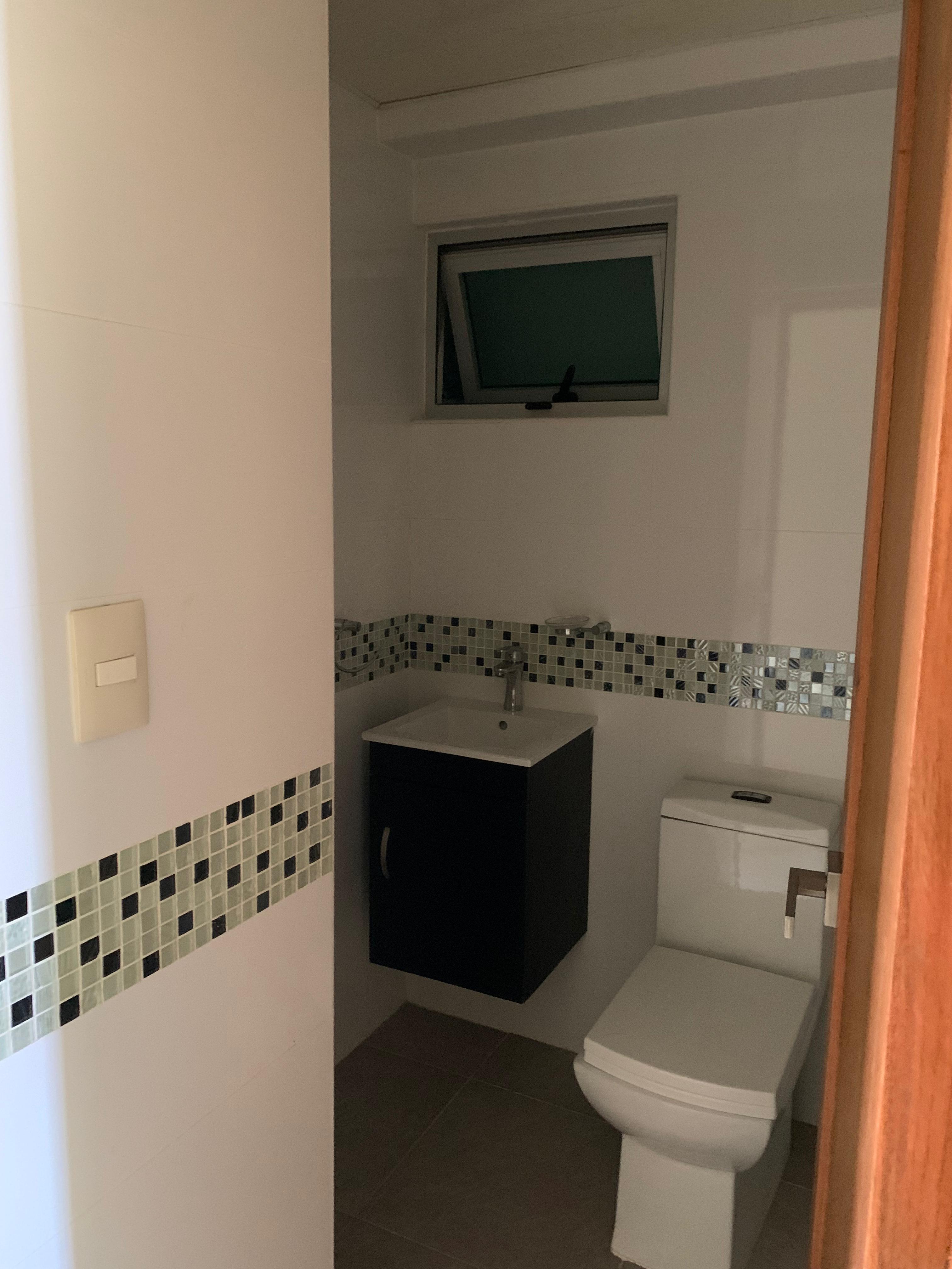 apartamentos - Apartamento en alquiler con Linea Blanca en Gazcue 7