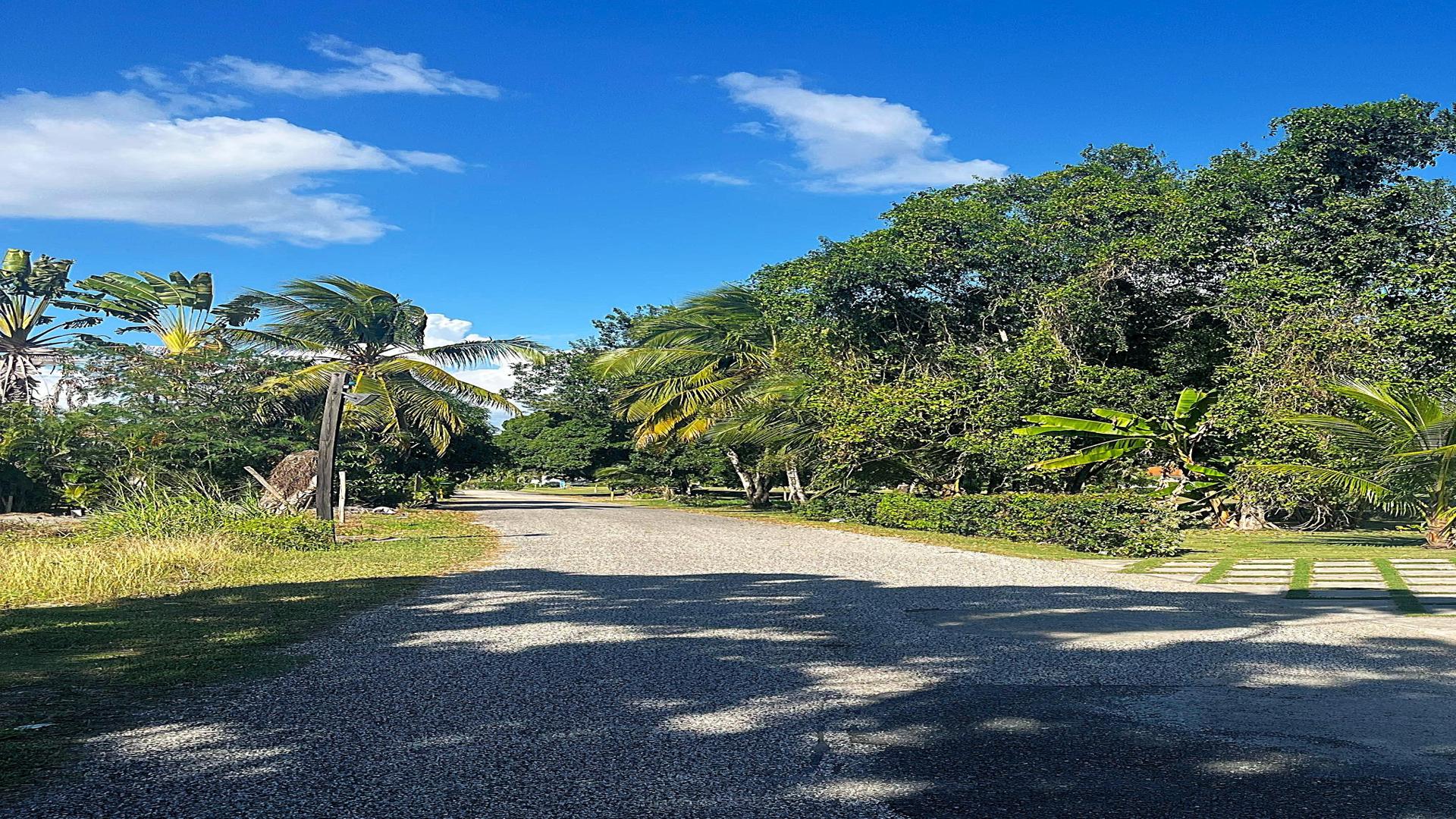 casas vacacionales y villas - IMPRESIONANTE VILLA DE LUJO EN METRO COUNTRY CLUB 2