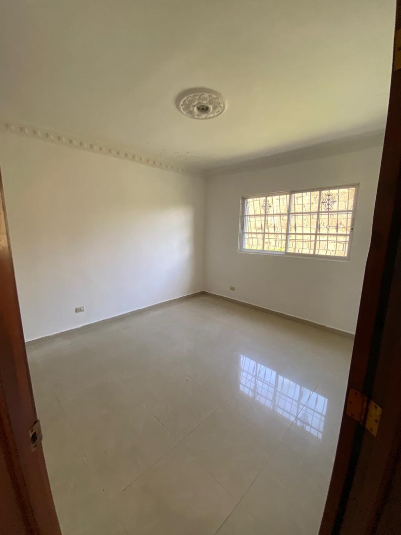 apartamentos - Precio$28,000
Alquilo Apartamento Sto. Dgo. Este.
Balcón 4