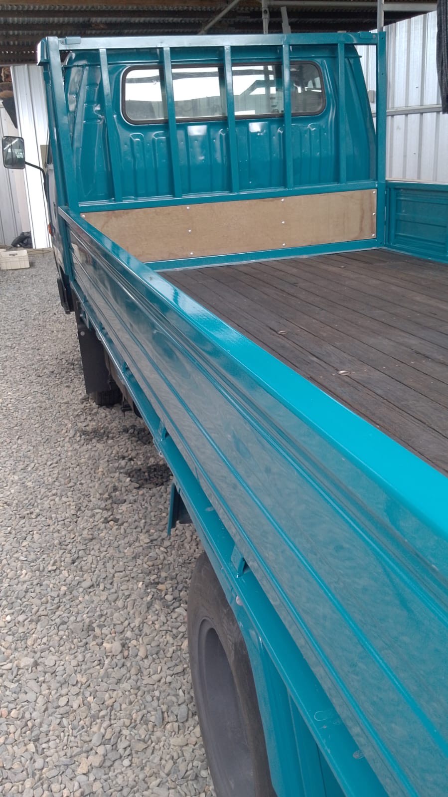 camiones y vehiculos pesados - Vendo camion daihatsu delta 1999 largo 6