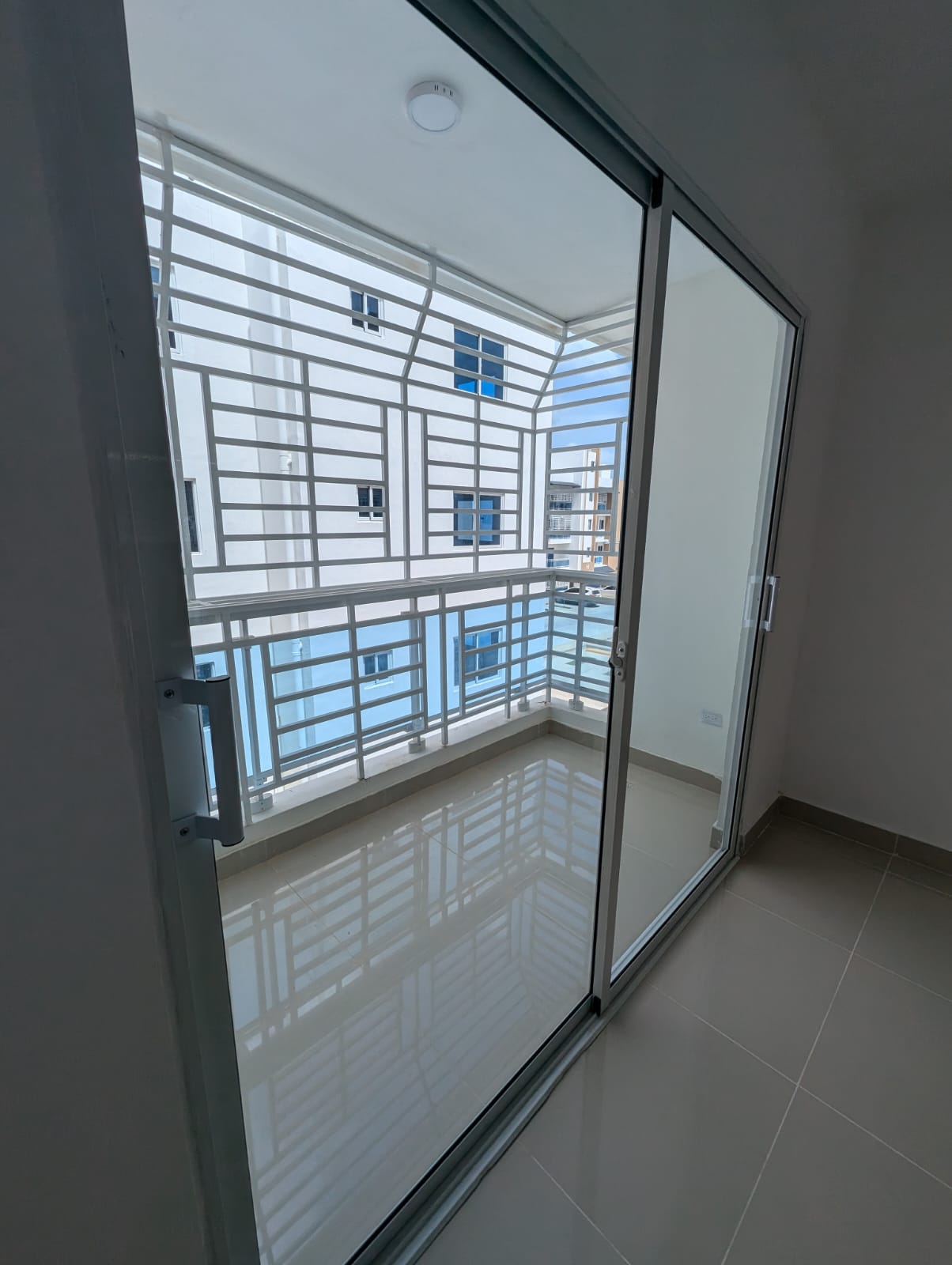 apartamentos - Apartamento en venta en la Autopista de San Isidro 3