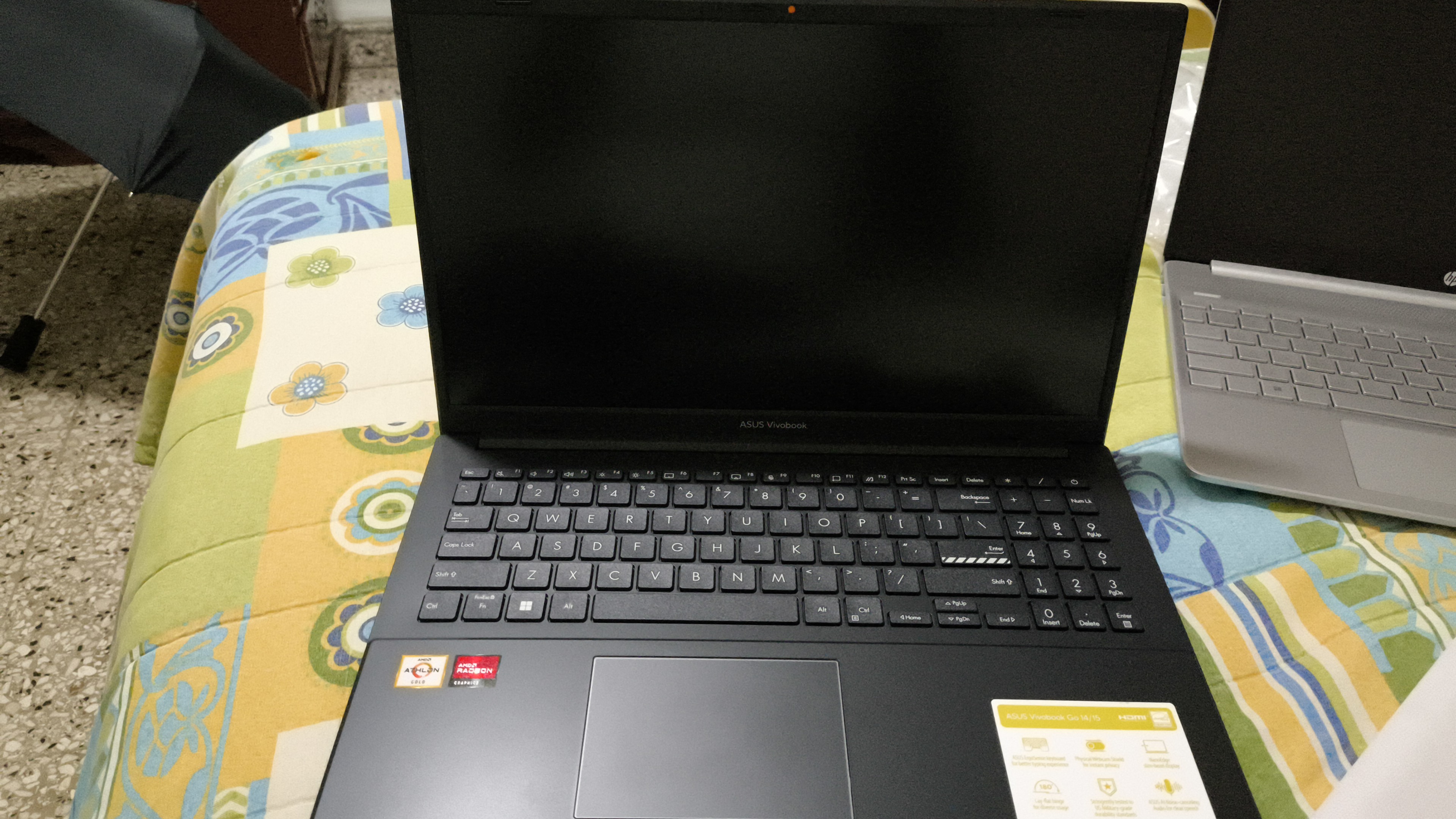 computadoras y laptops - Laptop Asus VivoBook 3