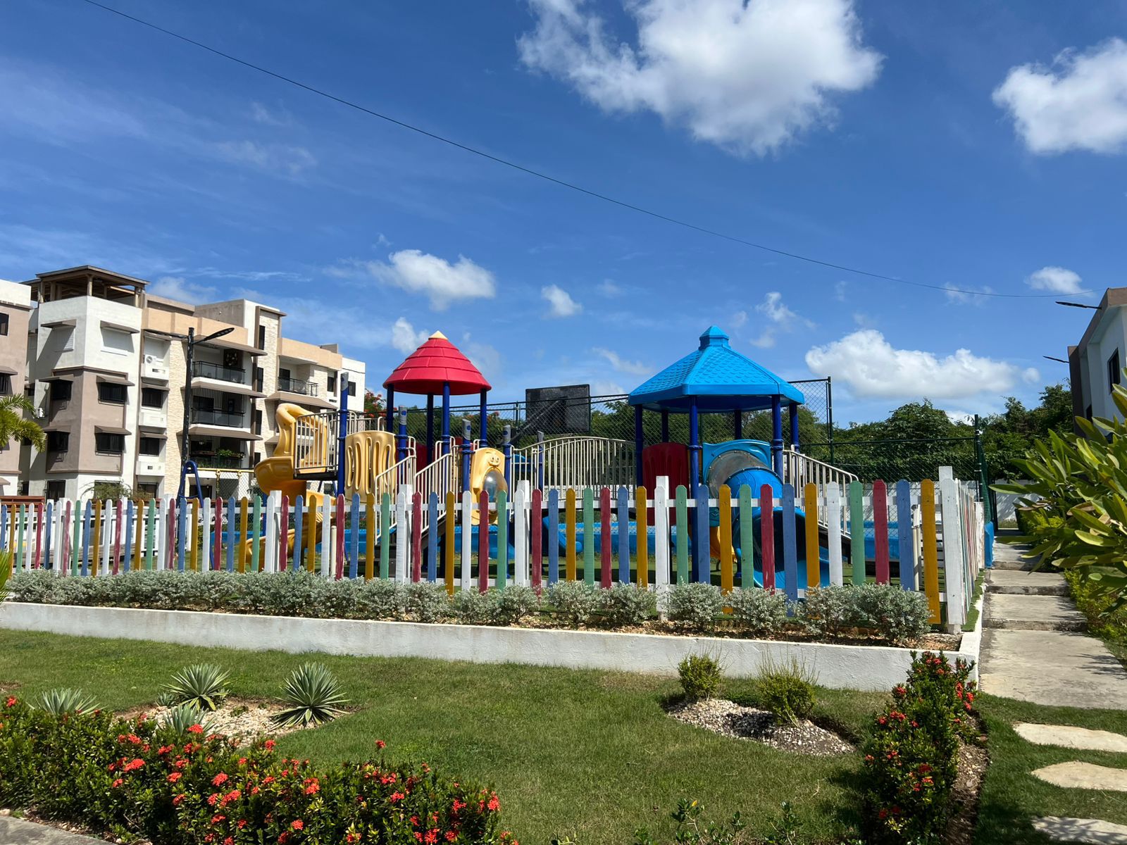 apartamentos - Vendo Avenida Ecológica ... Primer piso ! 1