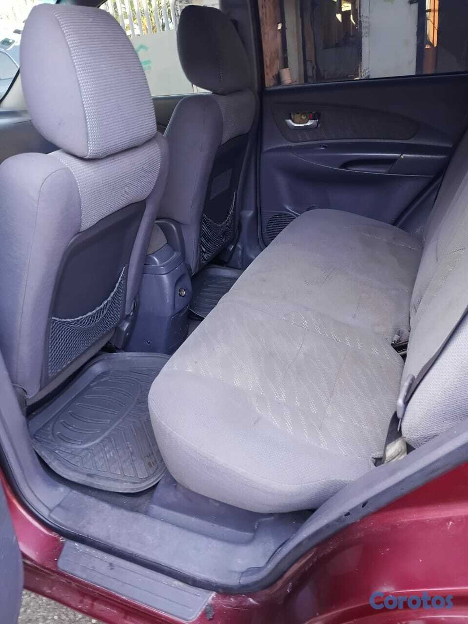 jeepetas y camionetas - Vendo Hyundai Tucson 2005 9