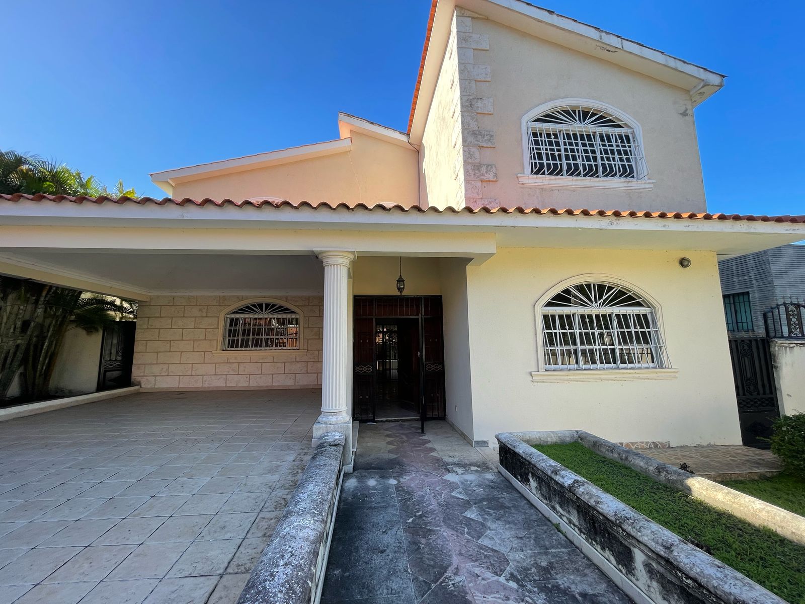 casas - CASA EN VENTA - Altos de Arroyo Hondo 3ro 0