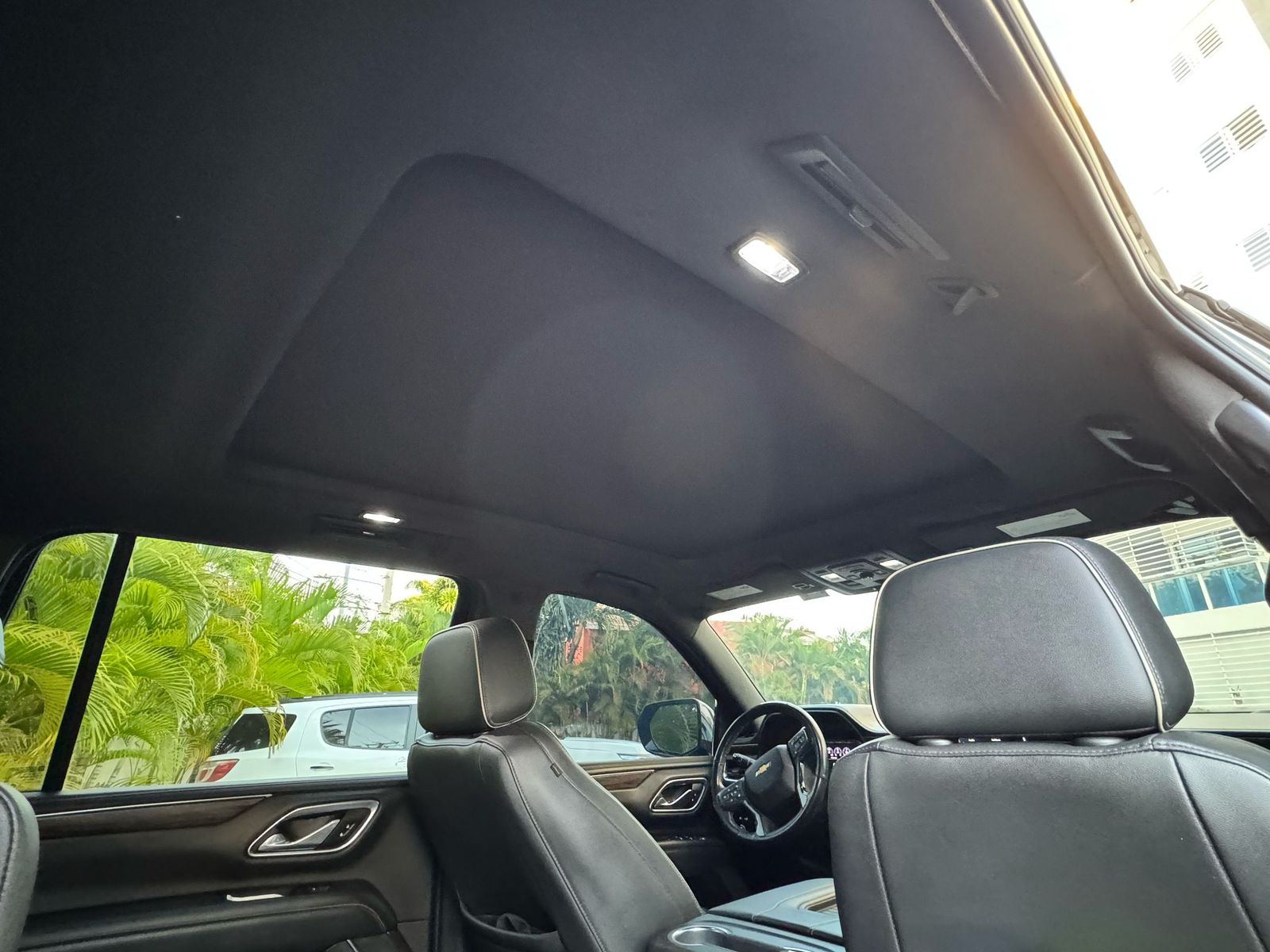 jeepetas y camionetas - chevolet suburban premier 2021 1