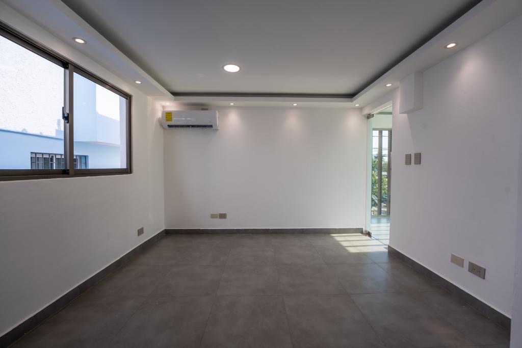 oficinas y locales comerciales - oportunidad local en venta en una de las zonas de más crecimiento comercial   7