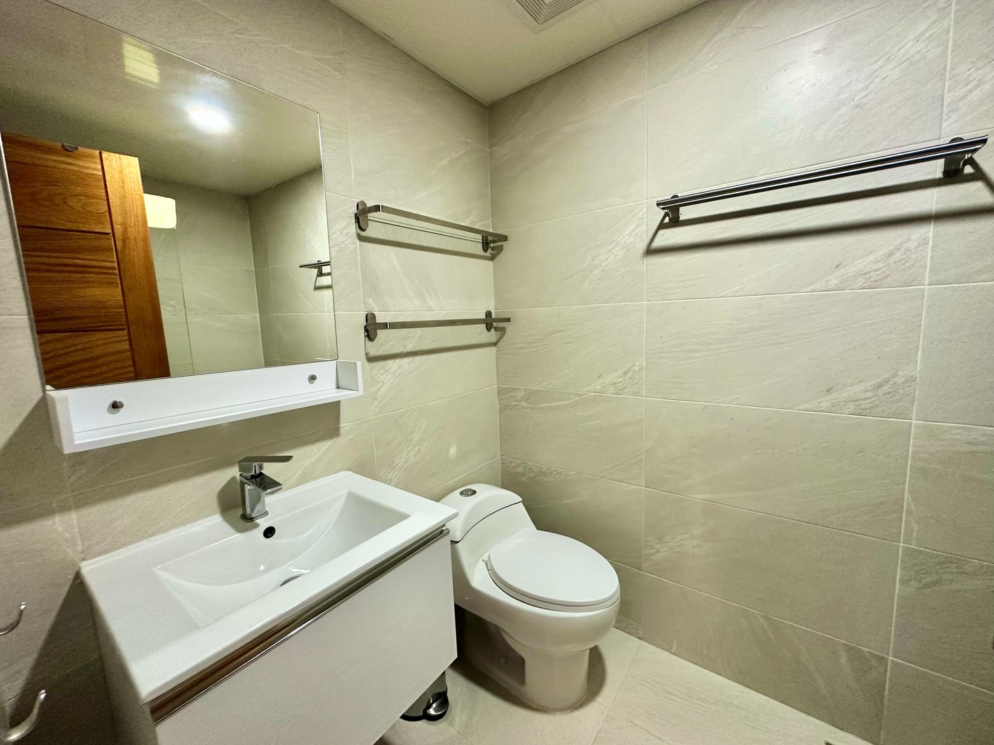 apartamentos - Apartamento amueblado en El Vergel de 3 habitaciones 6