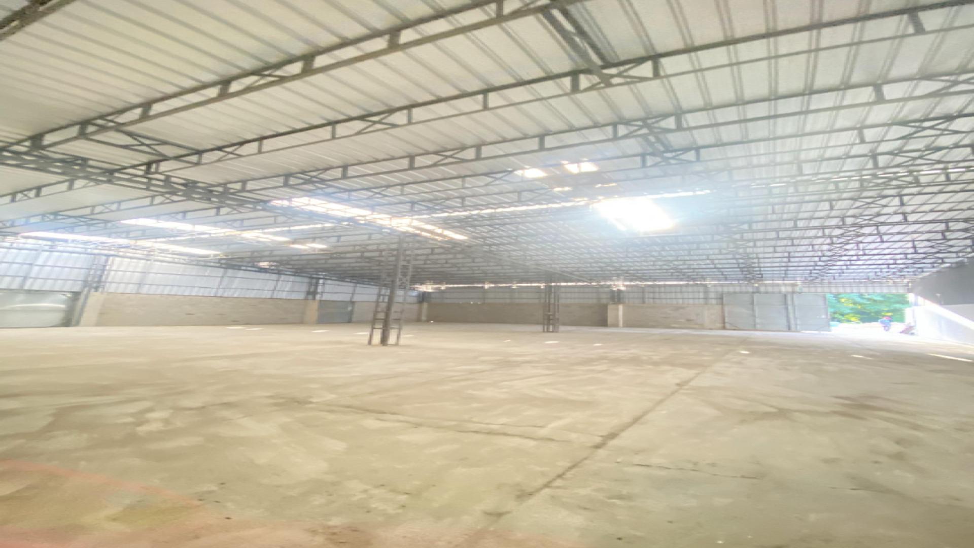 otros inmuebles - Nave Industrial en LOS GIRASOLES I SANTO DOMINGO DE GUZMÁN 8