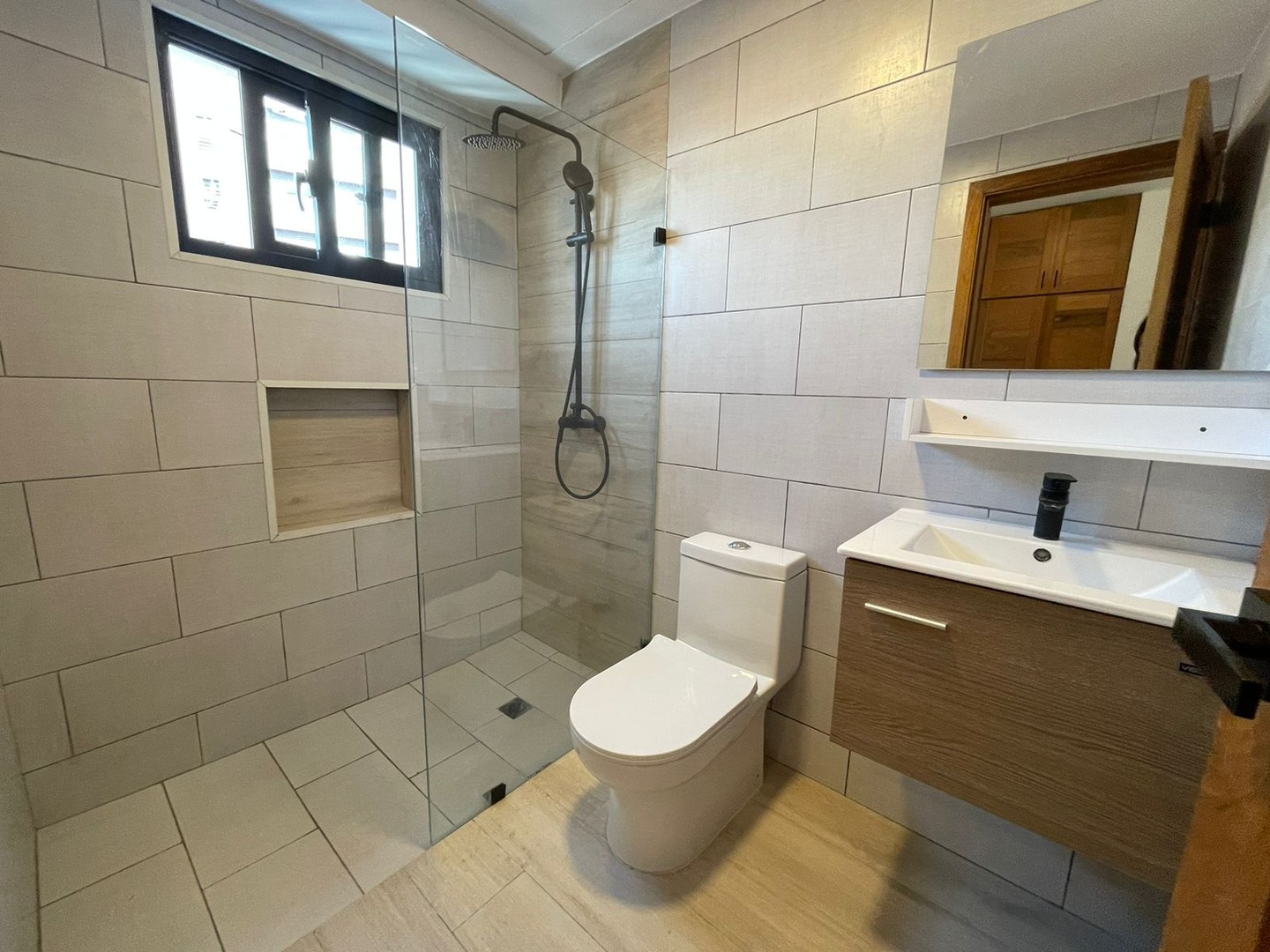 apartamentos - Vendo En Serralles Piso 5 Nuevo a Estrenar Amueblado Full de 1 Habitación
 9