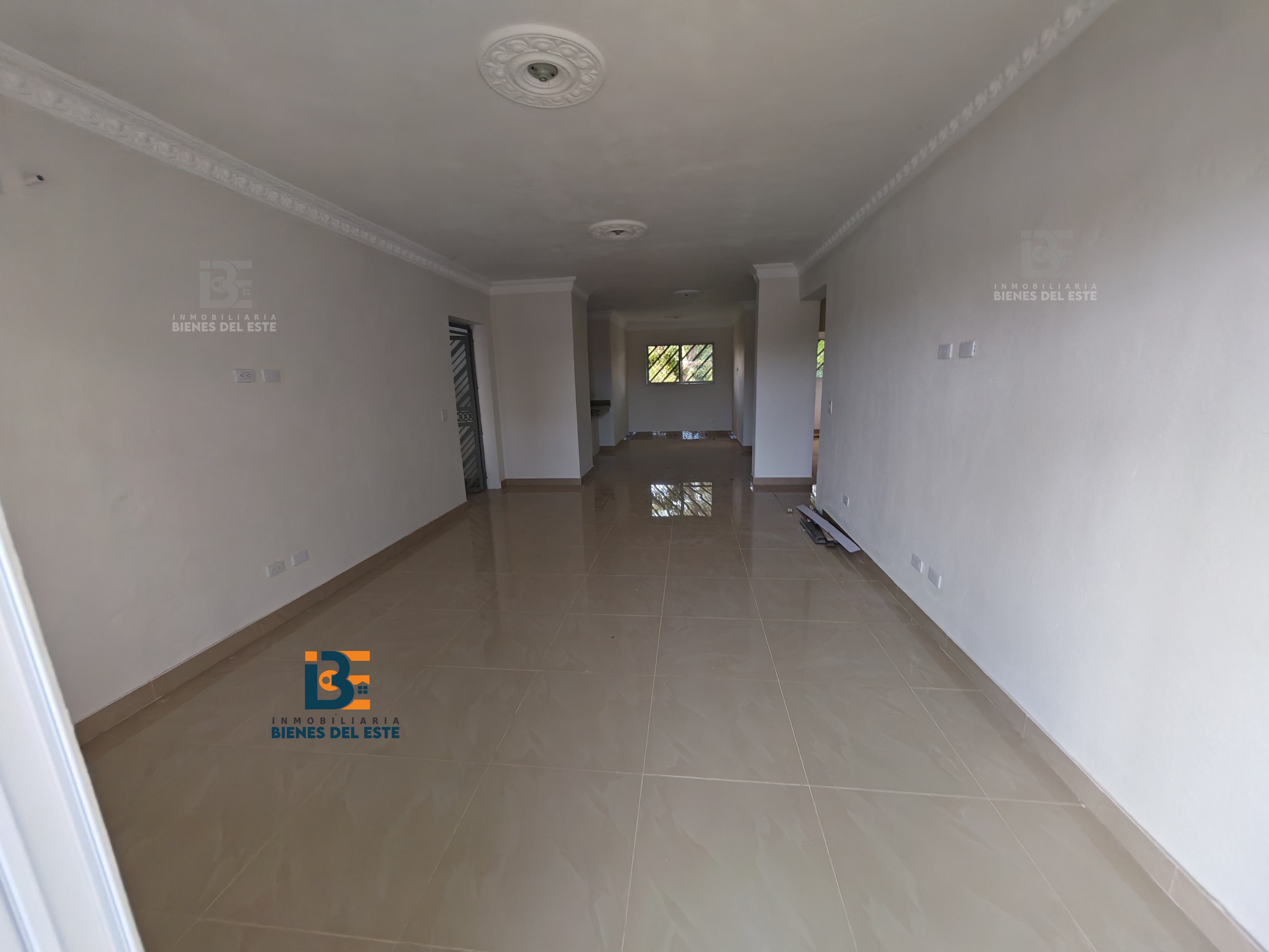 apartamentos - Se Alquila Apartamento de Tres habitaciones, SPM. 5