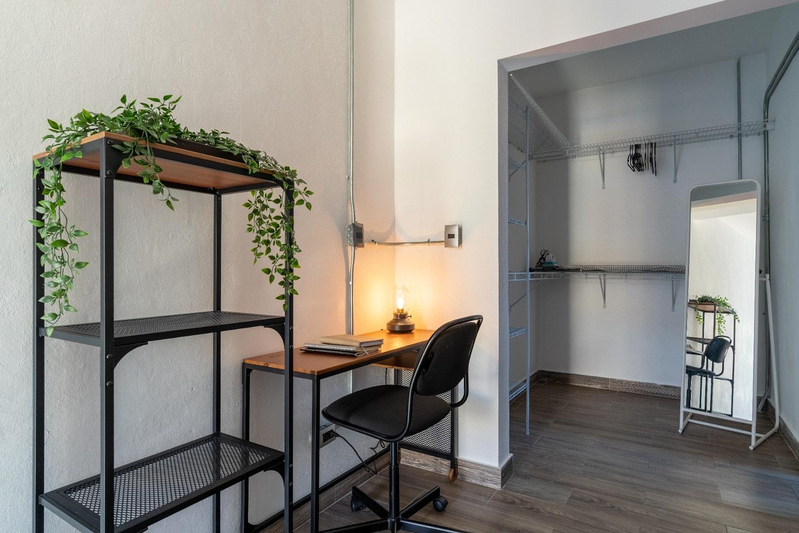apartamentos - Alquilo Tipo Loft Amueblado en la Esperilla!! 3