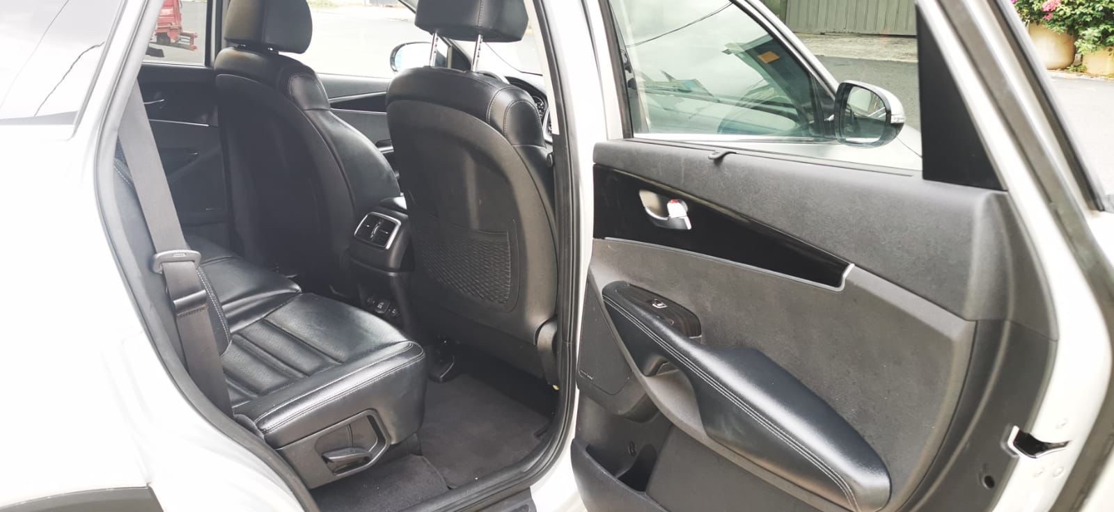jeepetas y camionetas - KIA SORENTO EX 2019 -negociable- 4