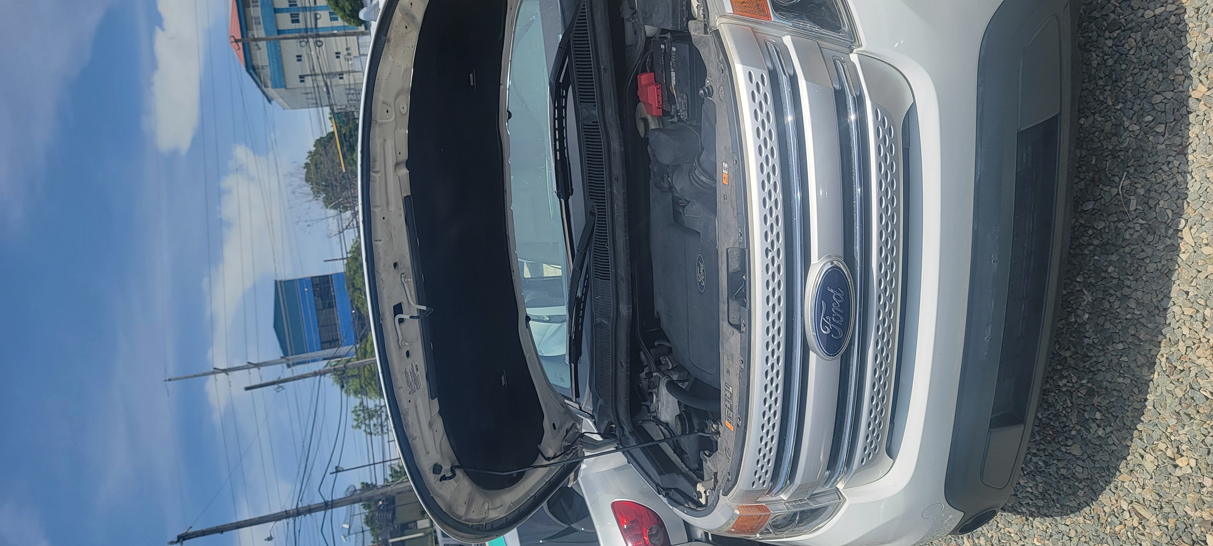 jeepetas y camionetas - FORD EXPLORER XLT 2013 3