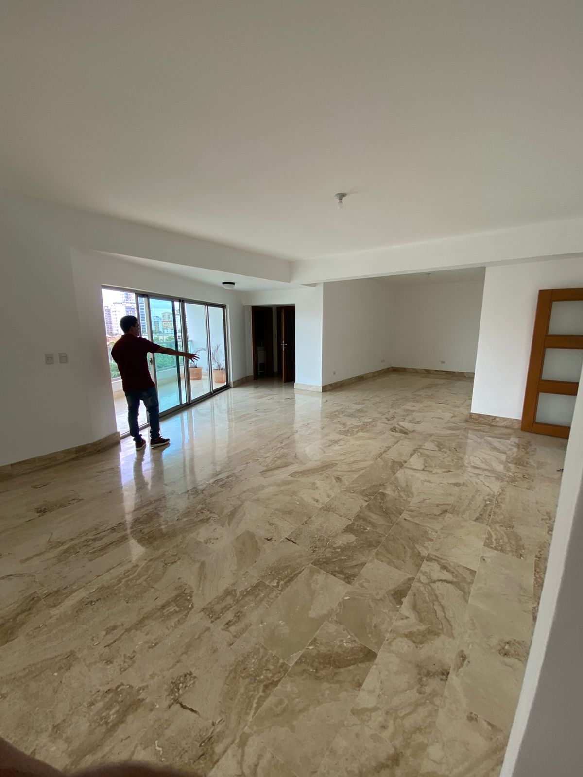 apartamentos -  Mirador Sur con Caonabo Se alquila Apartamento  8
